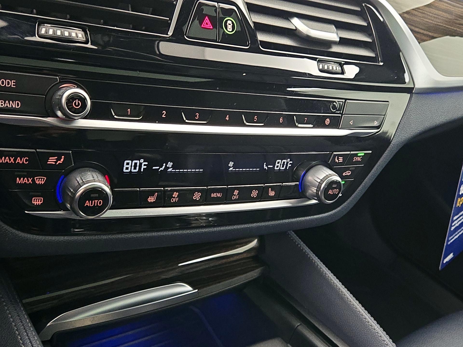 Thumbnail: 2020 BMW 5 Series - 17