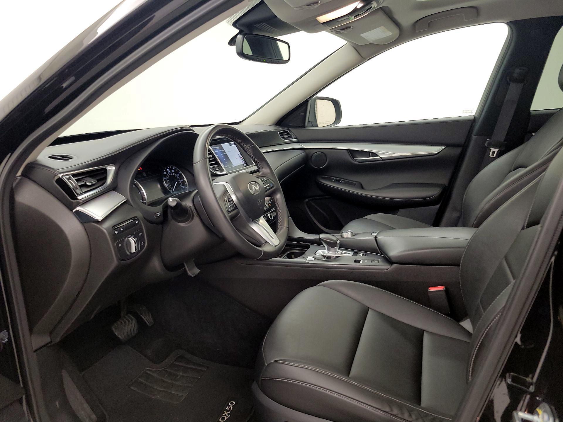 Thumbnail: 2021 INFINITI QX50 - 11