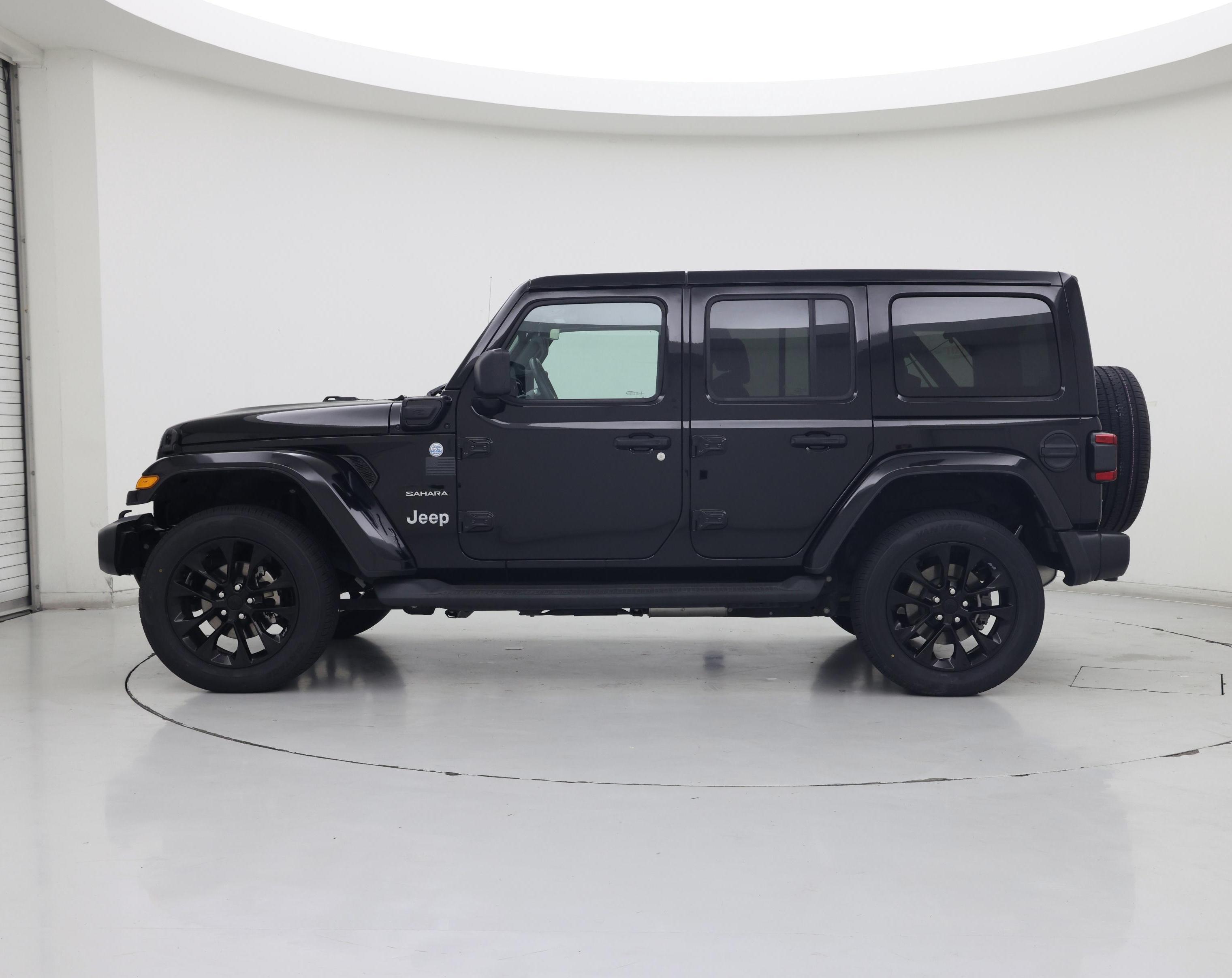 Thumbnail: 2021 Jeep Wrangler - 3