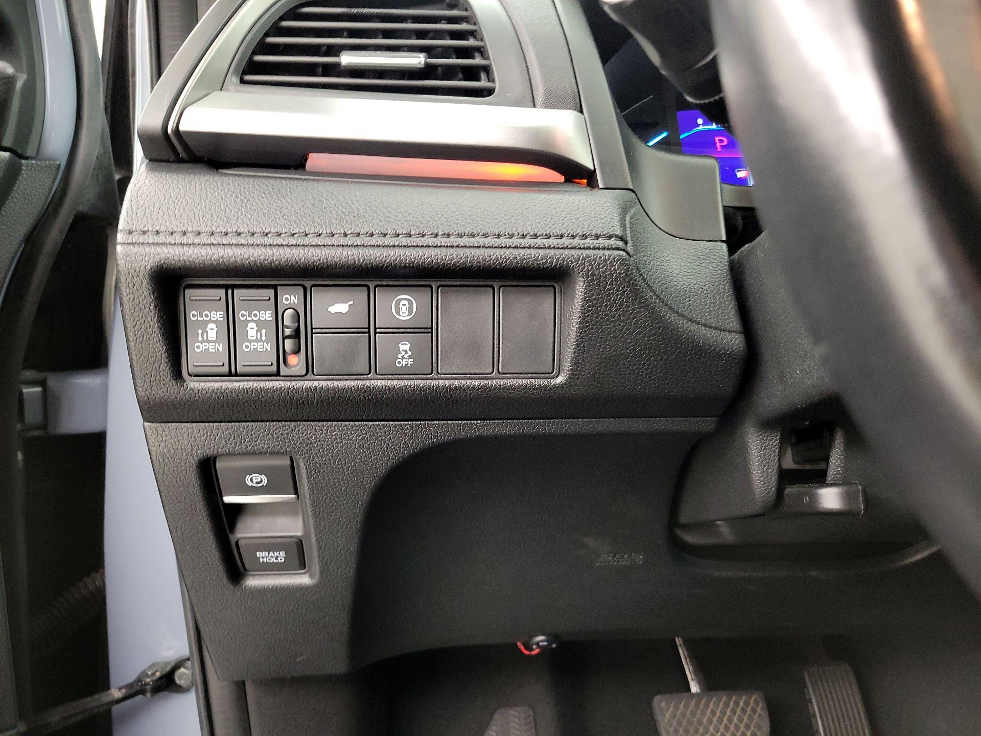 Thumbnail: 2023 Honda Odyssey - 13