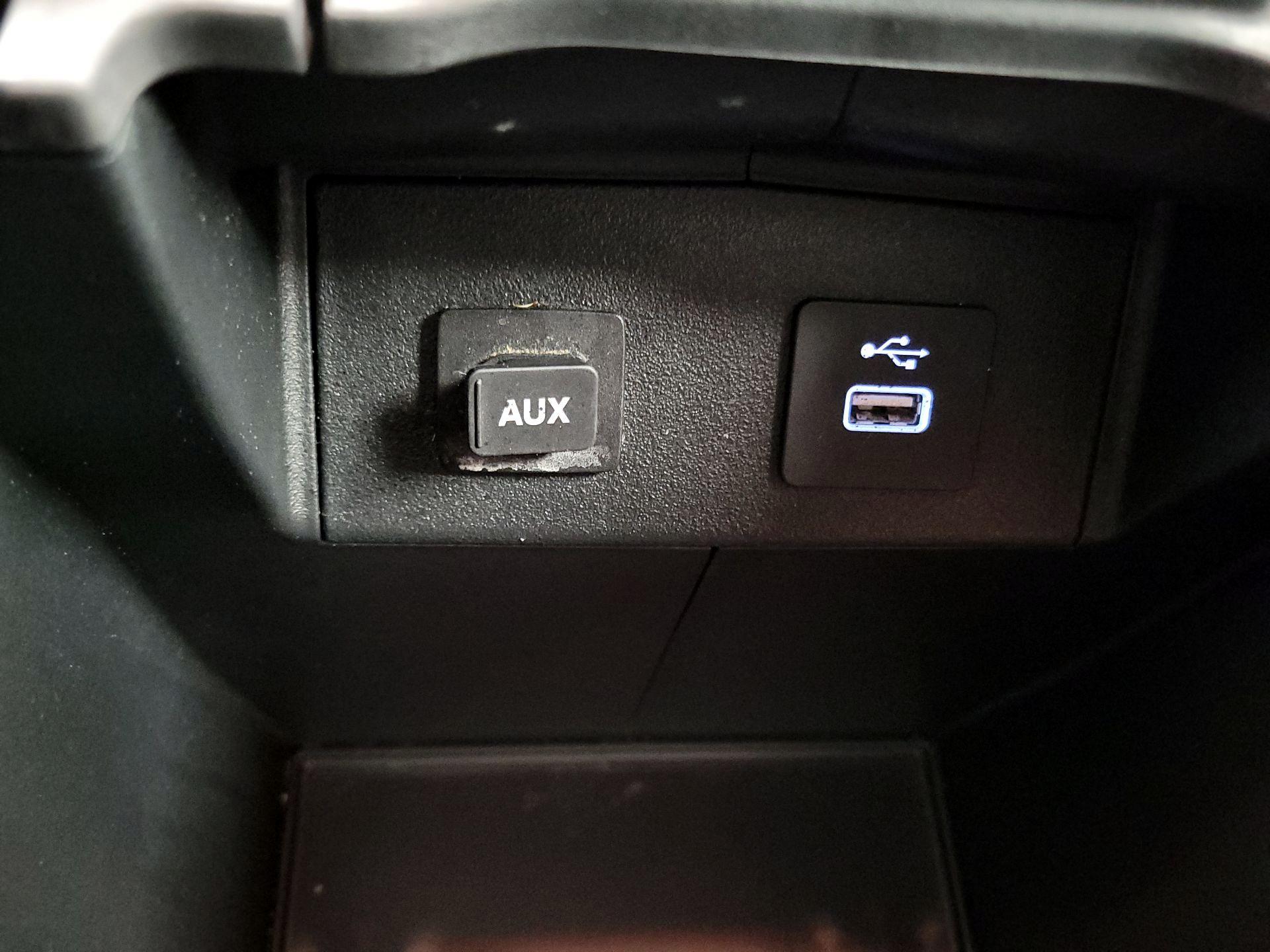 Thumbnail: 2023 Honda Odyssey - 18