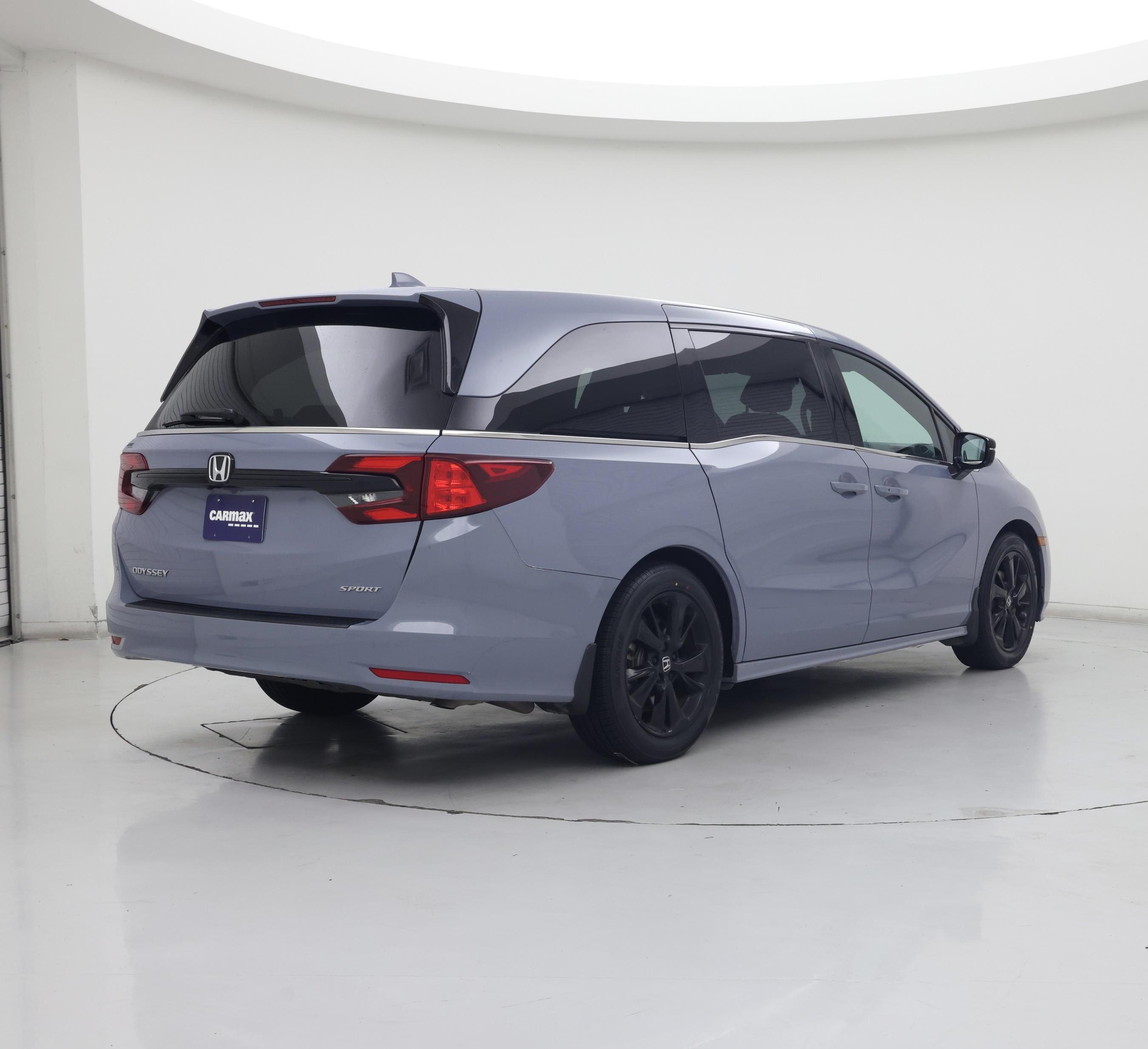 Thumbnail: 2023 Honda Odyssey - 8