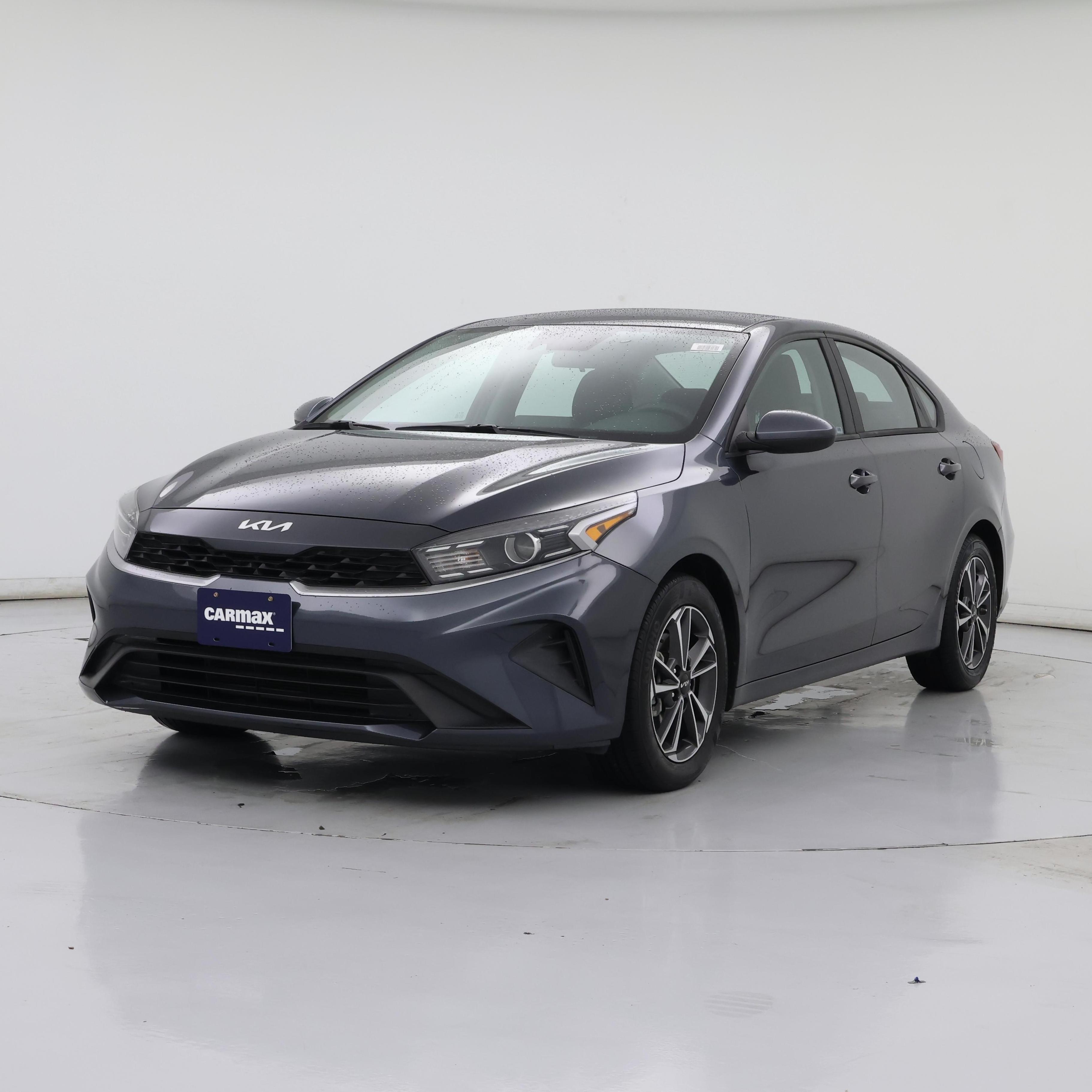 Thumbnail: 2022 Kia Forte - 4