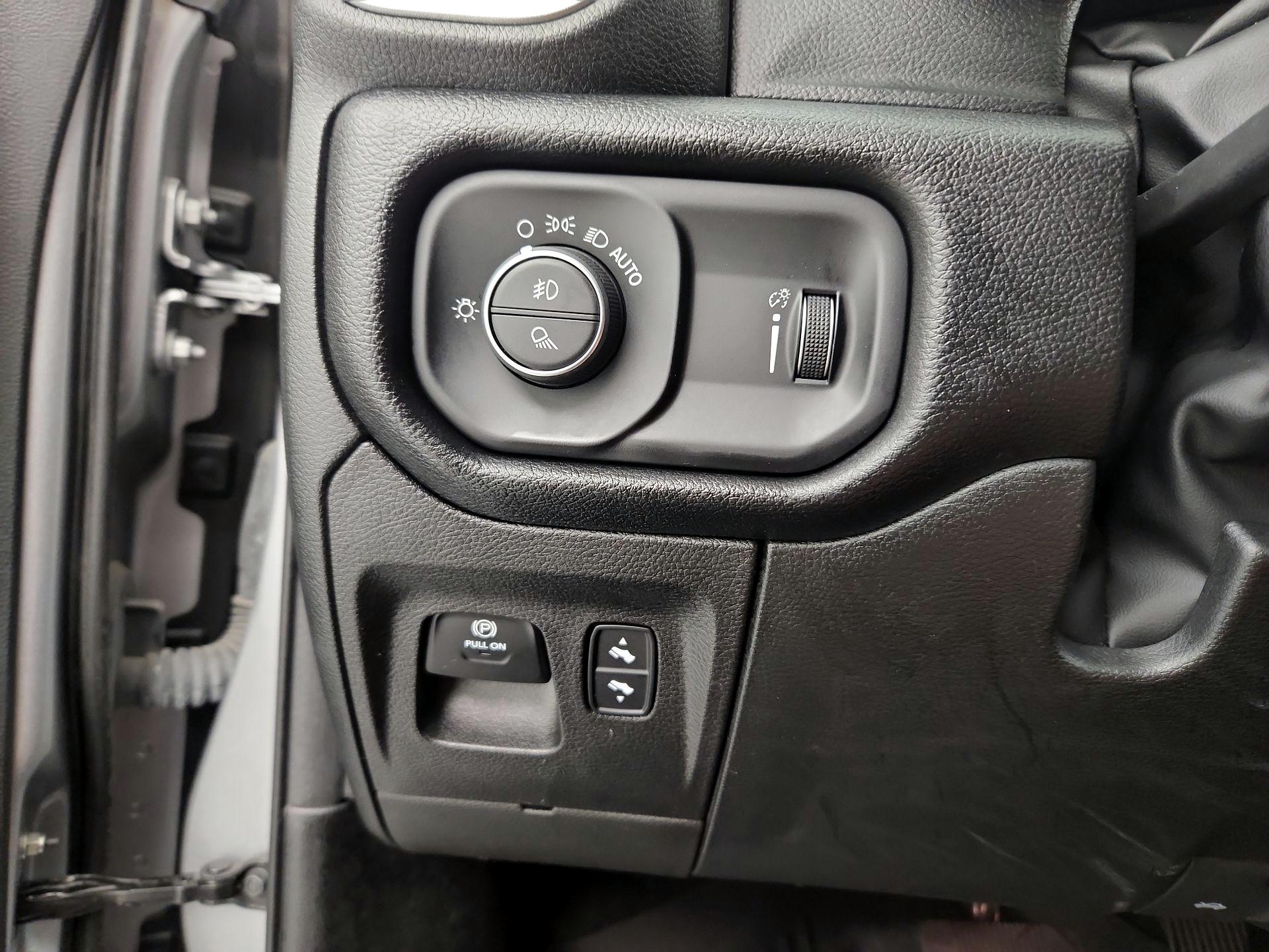 Thumbnail: 2022 RAM 1500 - 13