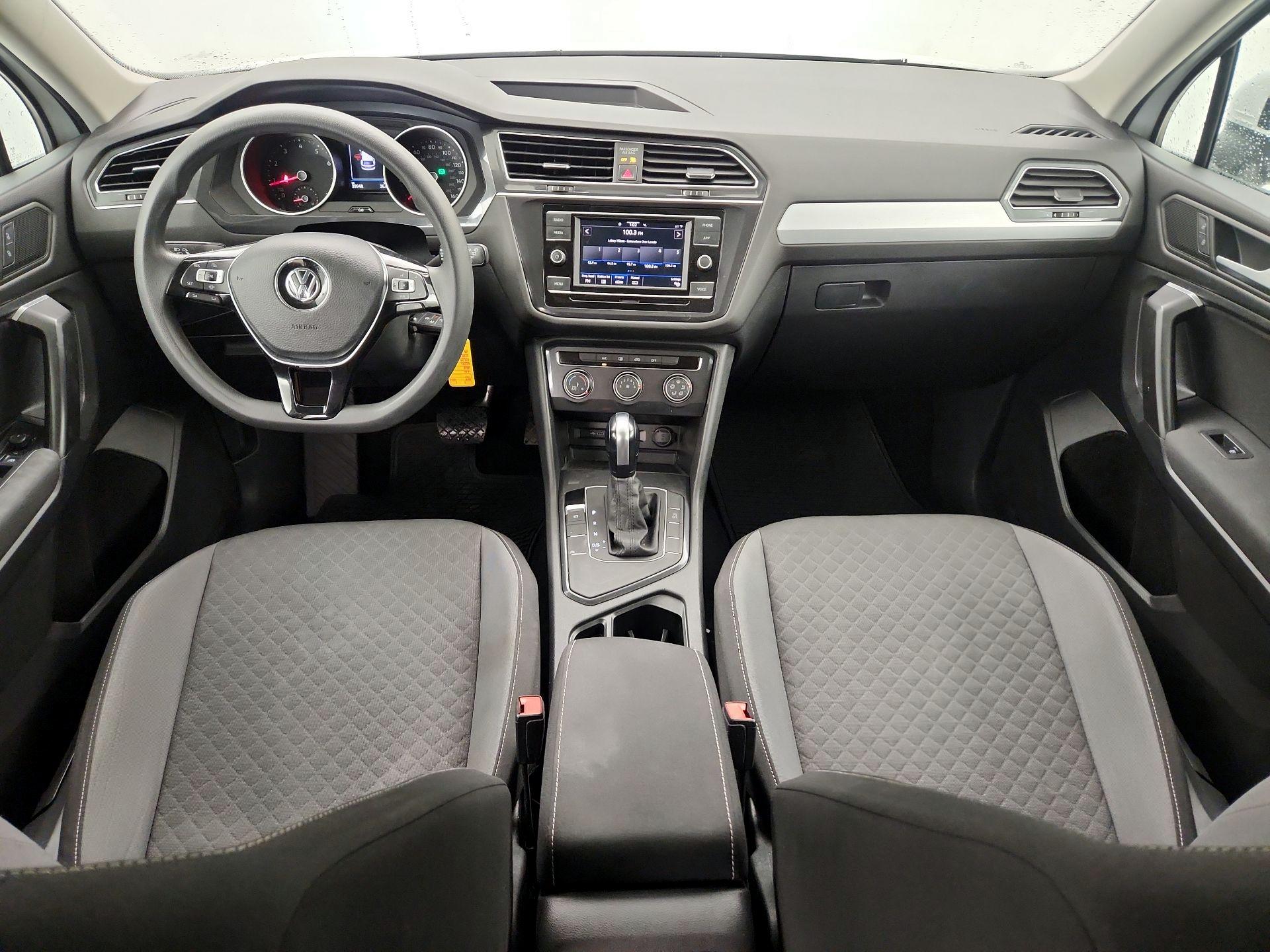 Thumbnail: 2021 Volkswagen Tiguan - 9