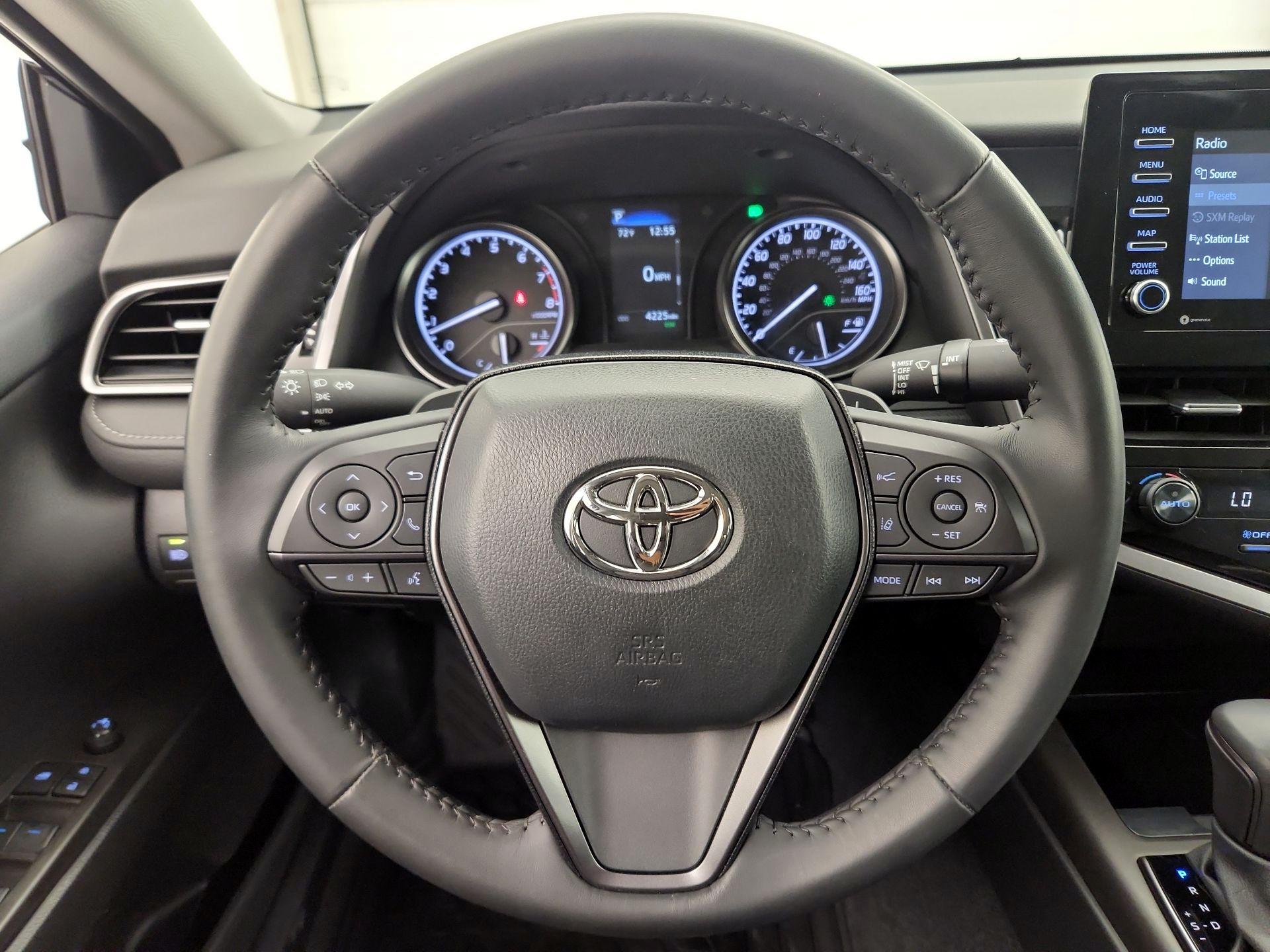 Thumbnail: 2023 Toyota Camry - 10