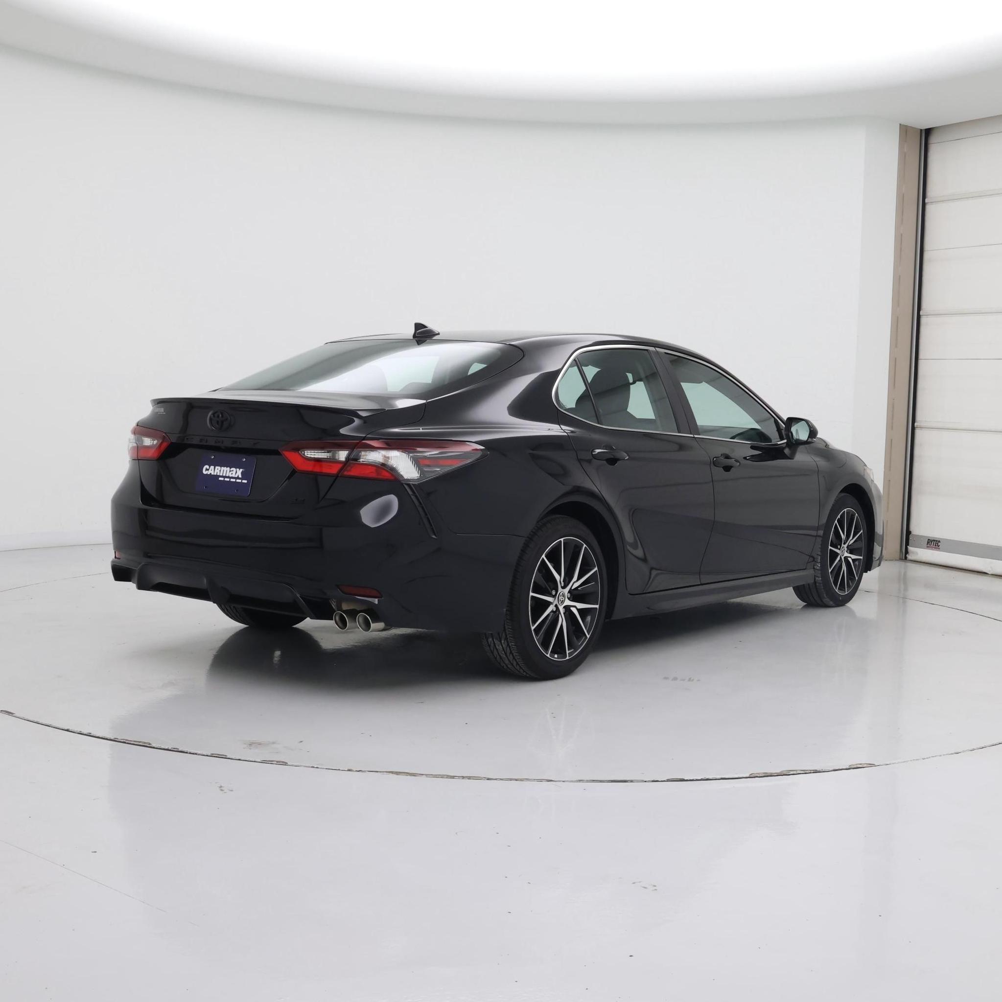 Thumbnail: 2023 Toyota Camry - 8