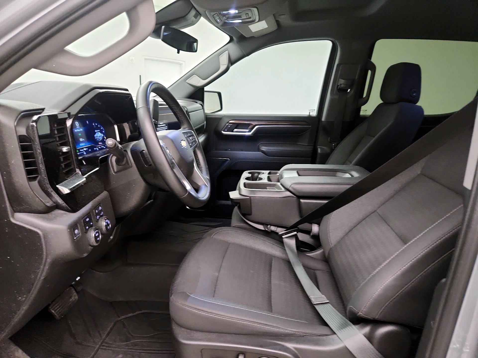 Thumbnail: 2023 Chevrolet Silverado 1500 - 11