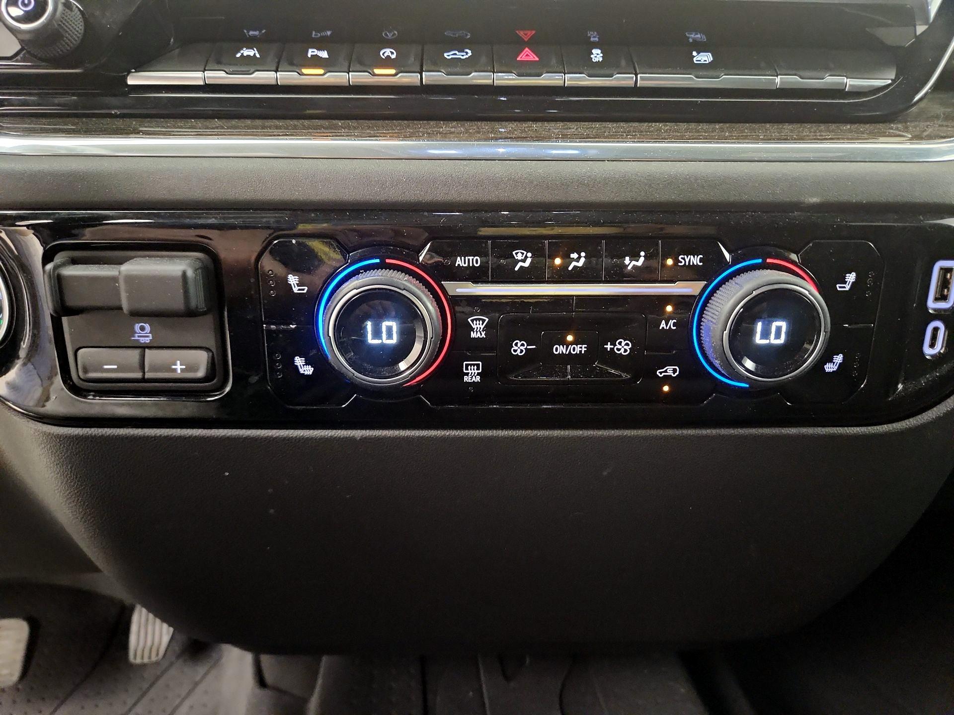 Thumbnail: 2023 Chevrolet Silverado 1500 - 16