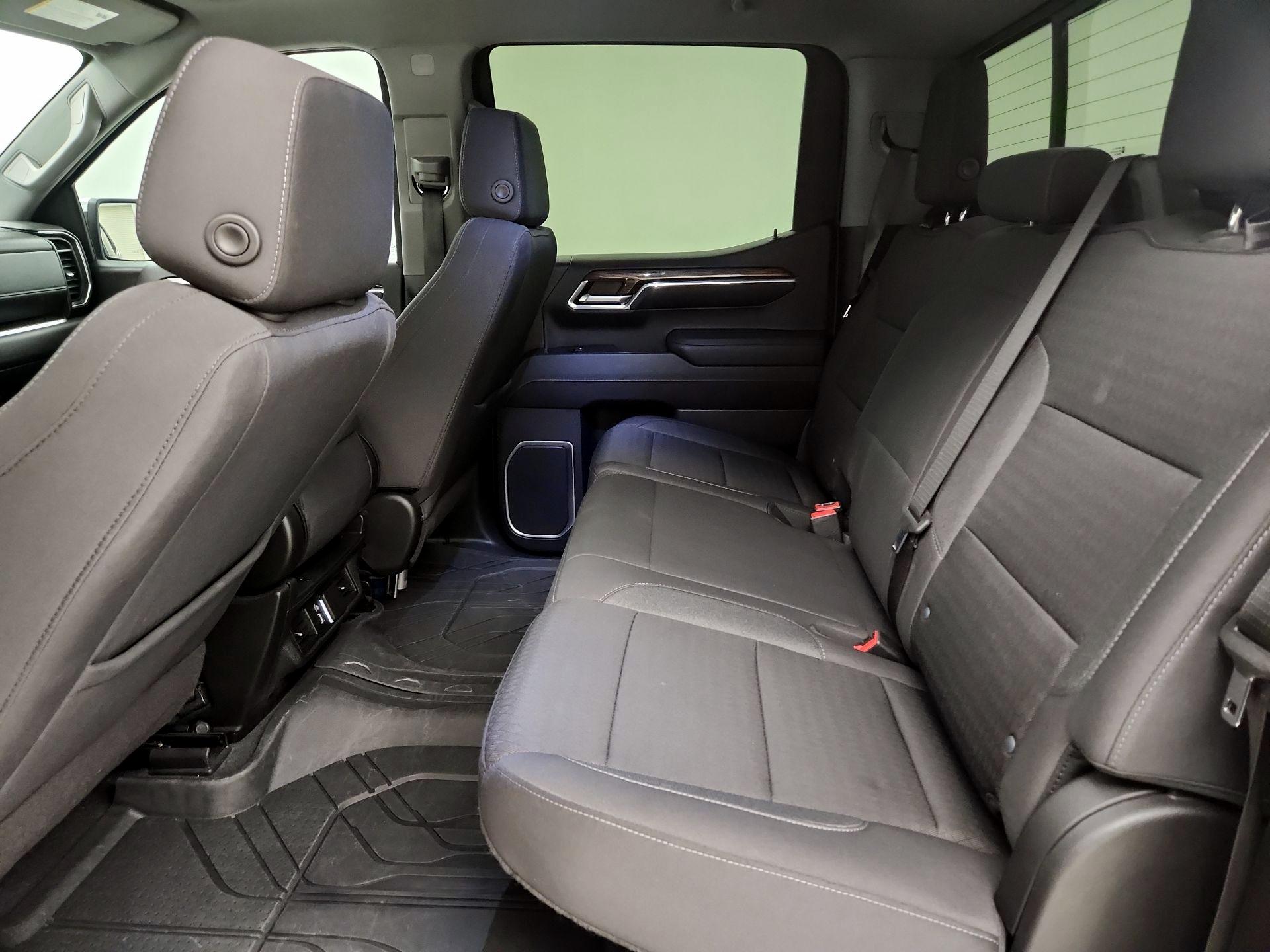 Thumbnail: 2023 Chevrolet Silverado 1500 - 19