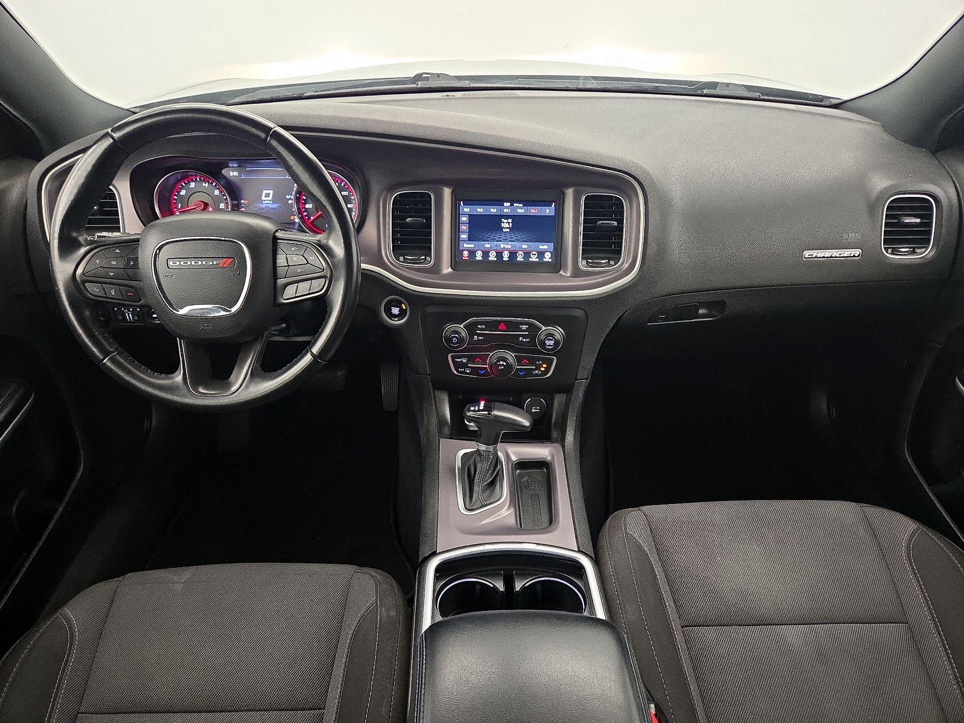 Thumbnail: 2022 Dodge Charger - 9