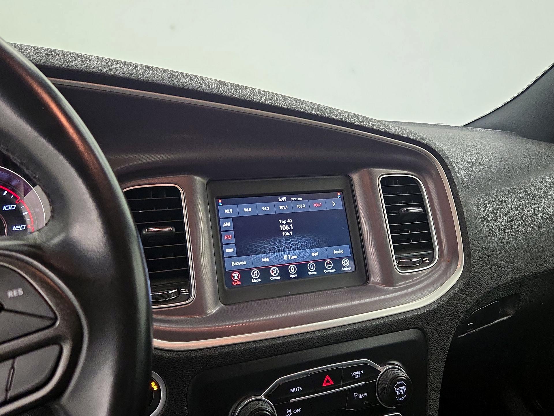 Thumbnail: 2022 Dodge Charger - 15