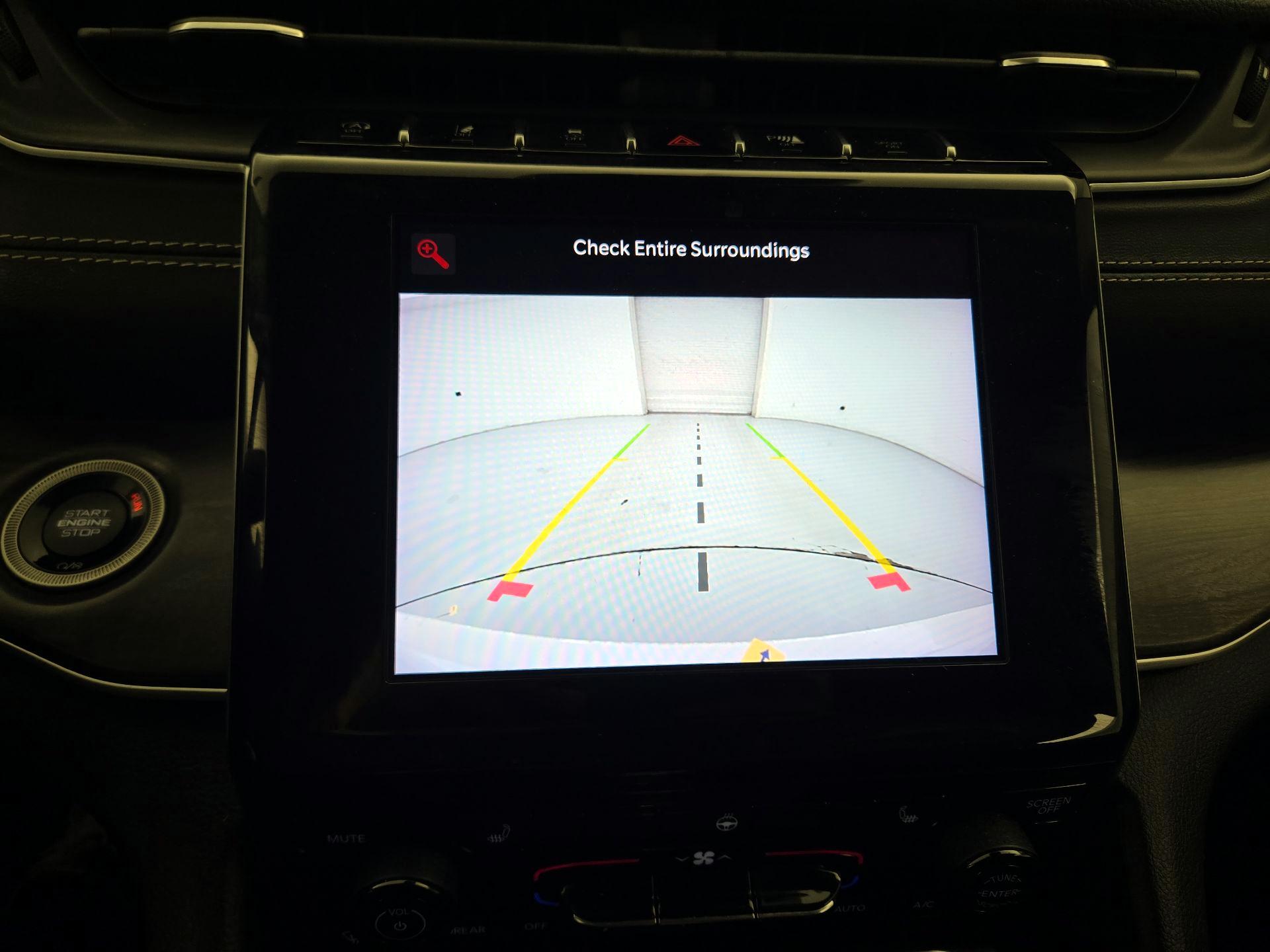 Thumbnail: 2022 Jeep Grand Cherokee - 14