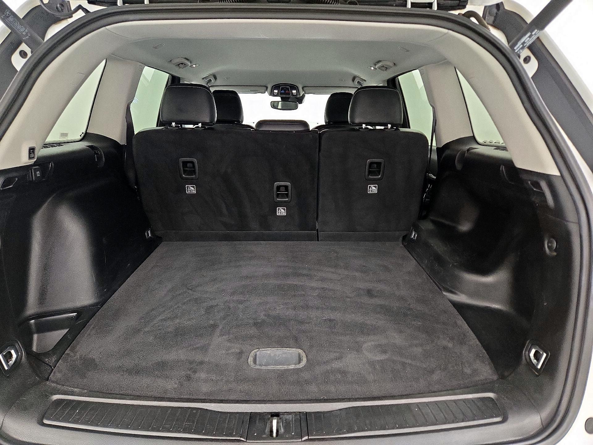 Thumbnail: 2022 Jeep Grand Cherokee - 20