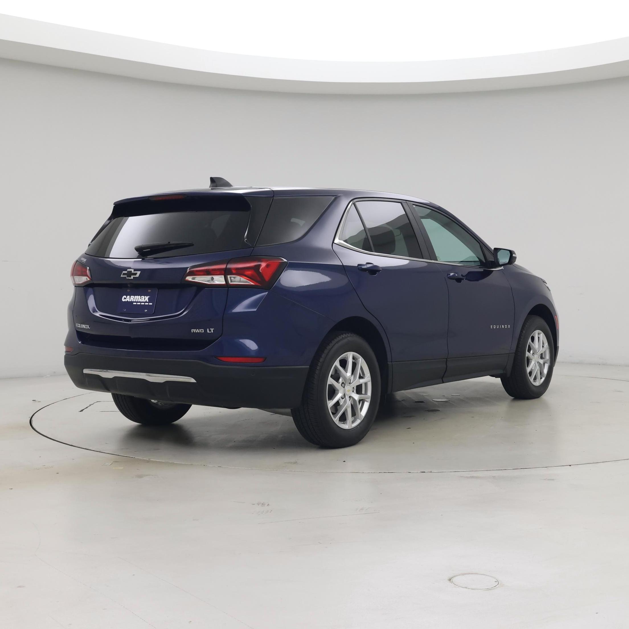 Thumbnail: 2022 Chevrolet Equinox - 8