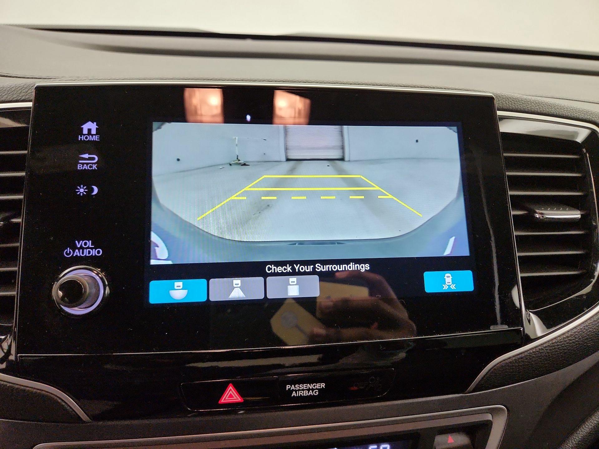 Thumbnail: 2020 Honda Passport - 14