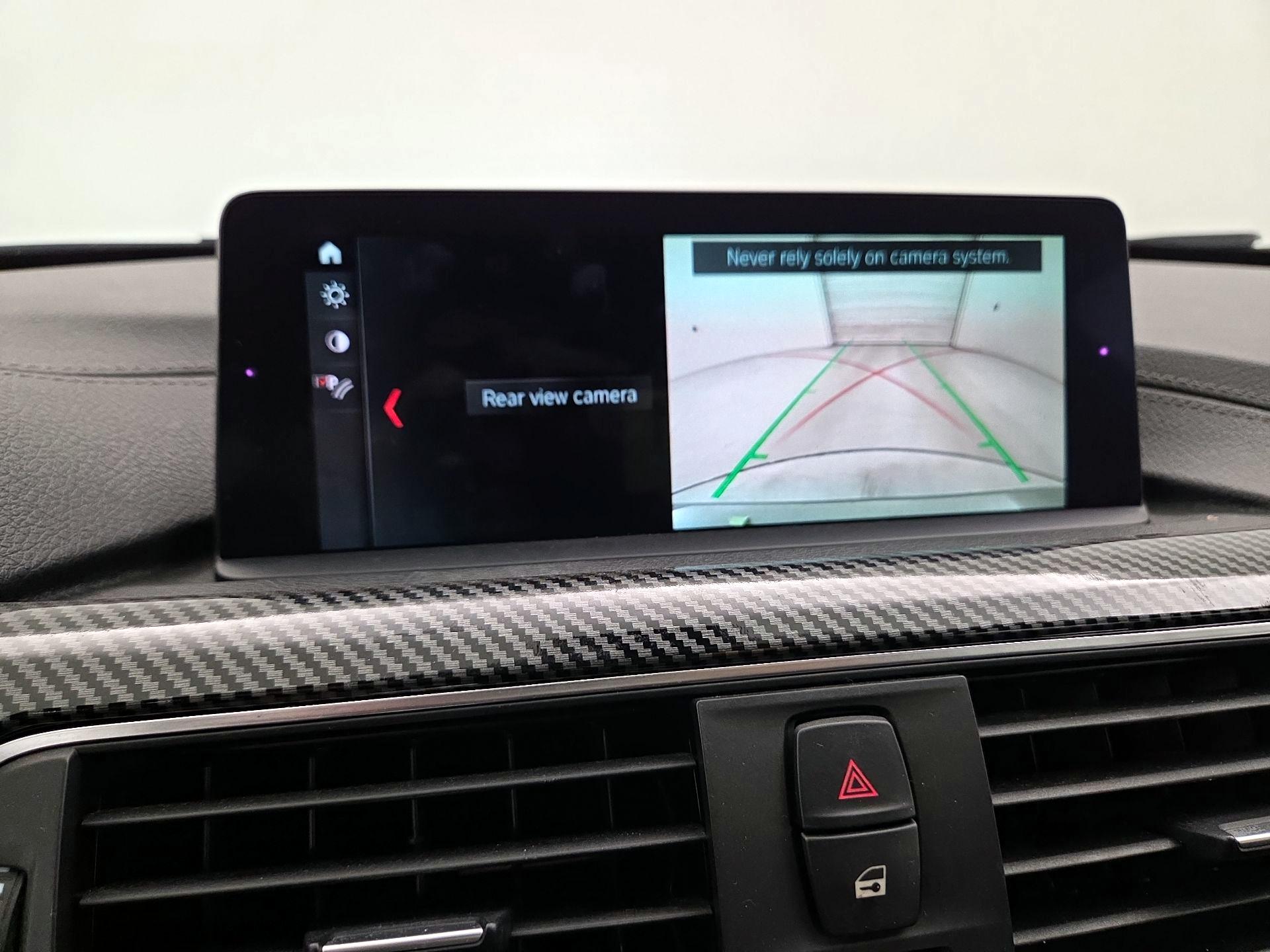 Thumbnail: 2018 BMW 3 Series - 15