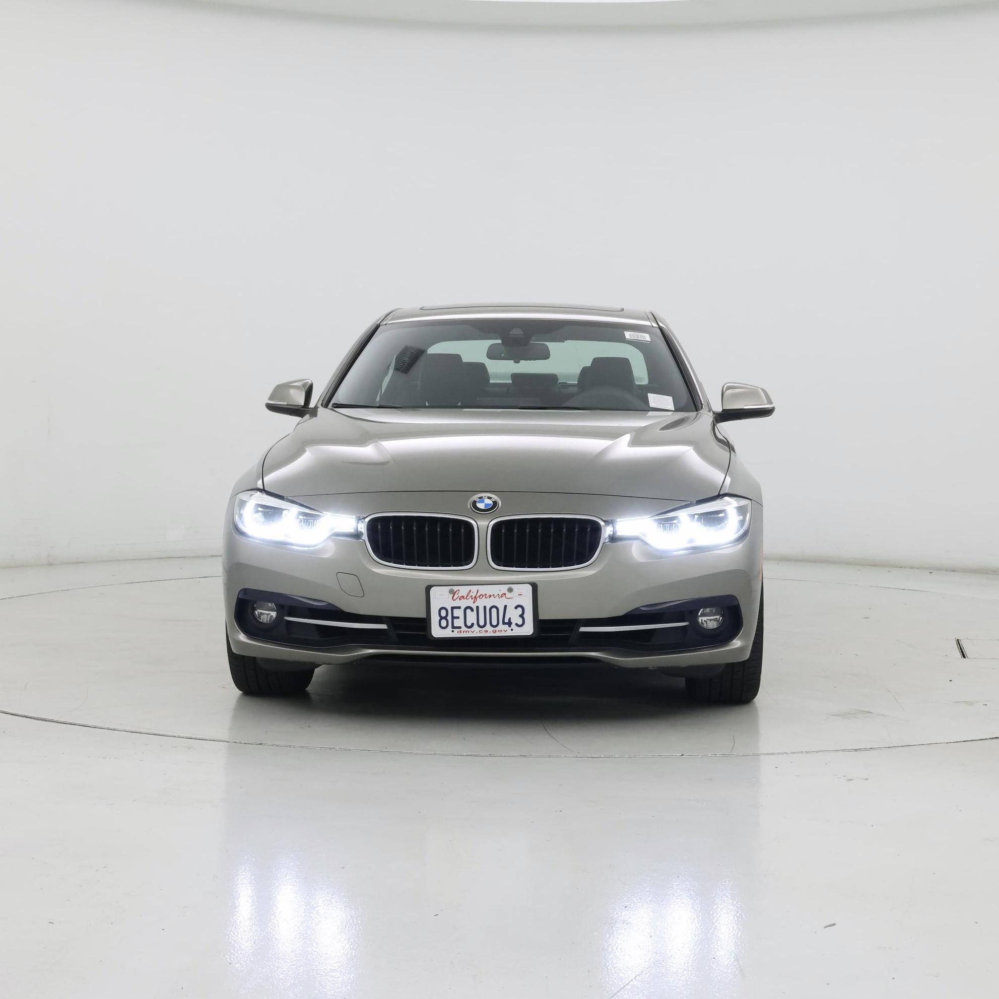 Thumbnail: 2018 BMW 3 Series - 5