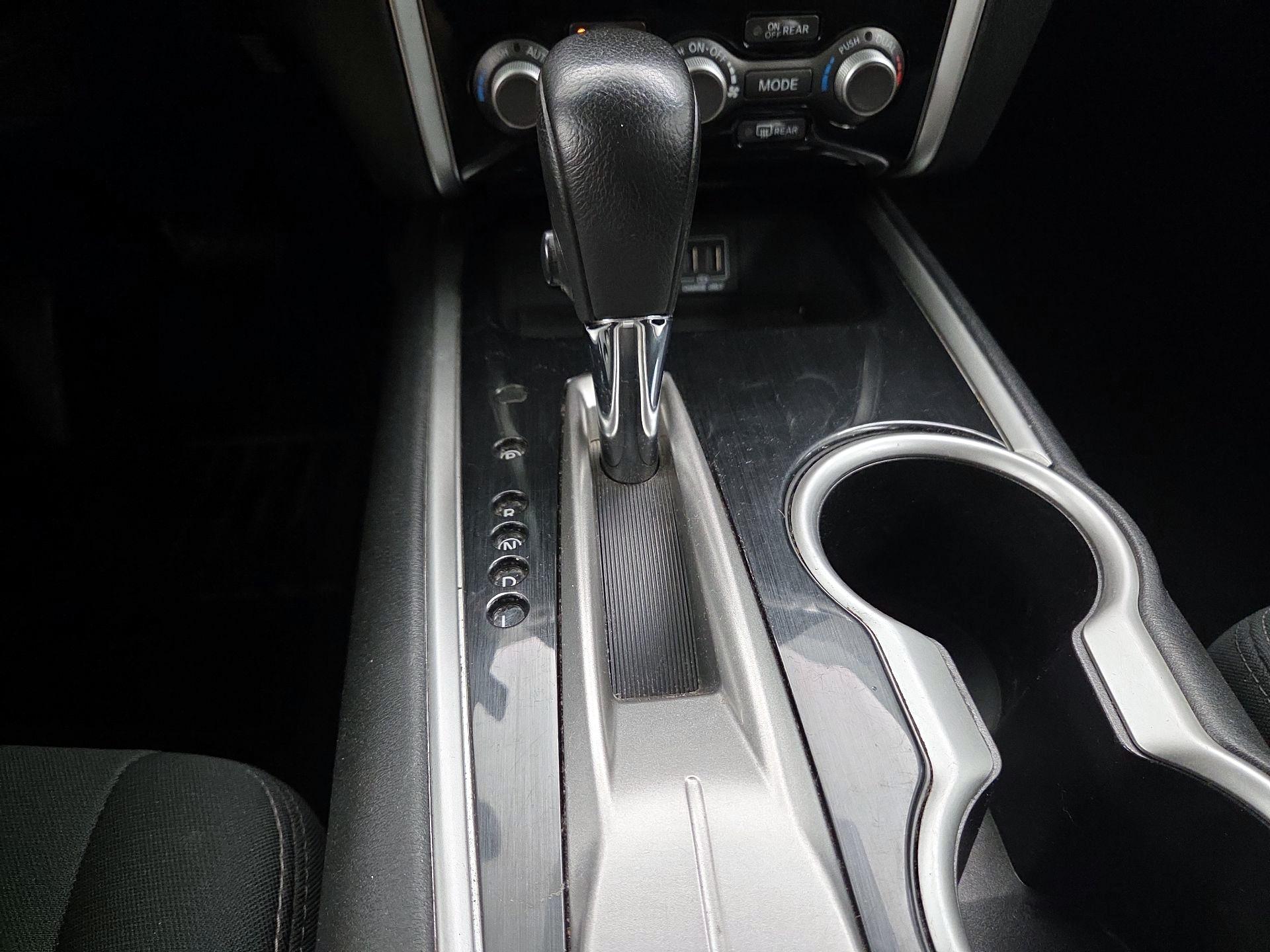 Thumbnail: 2018 Nissan Pathfinder - 17