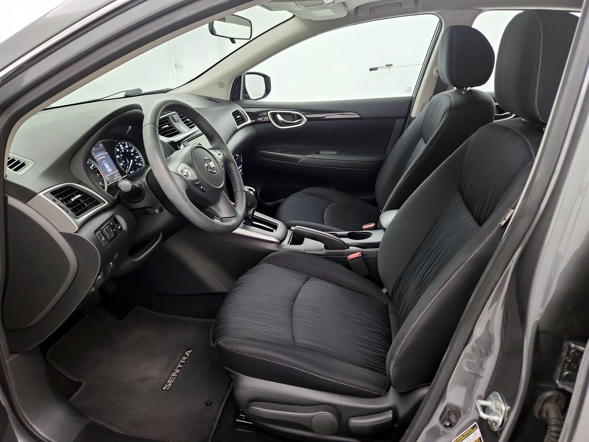 Thumbnail: 2019 Nissan Sentra - 11