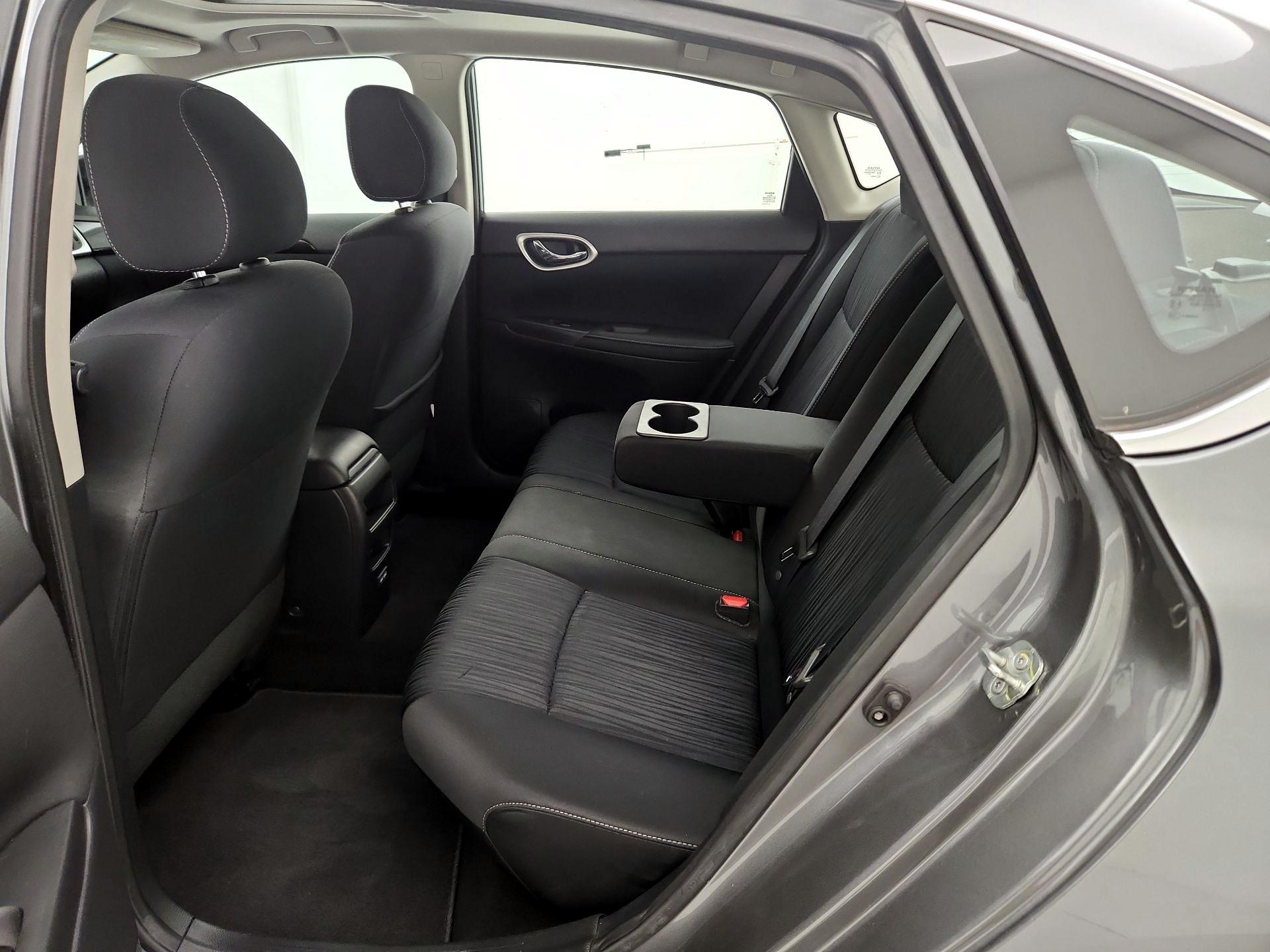 Thumbnail: 2019 Nissan Sentra - 20