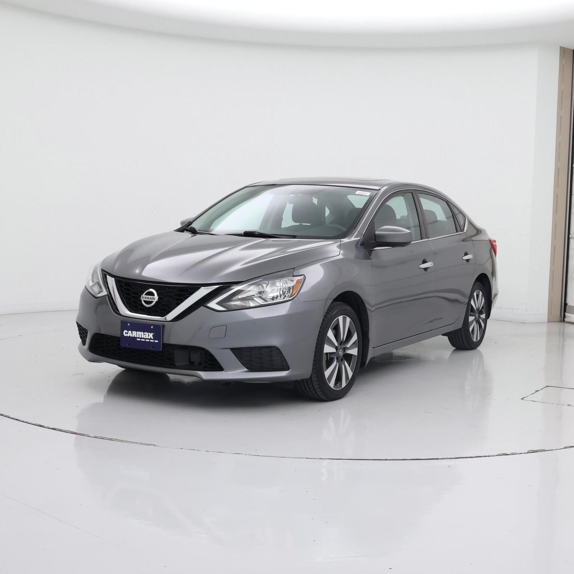 Thumbnail: 2019 Nissan Sentra - 4