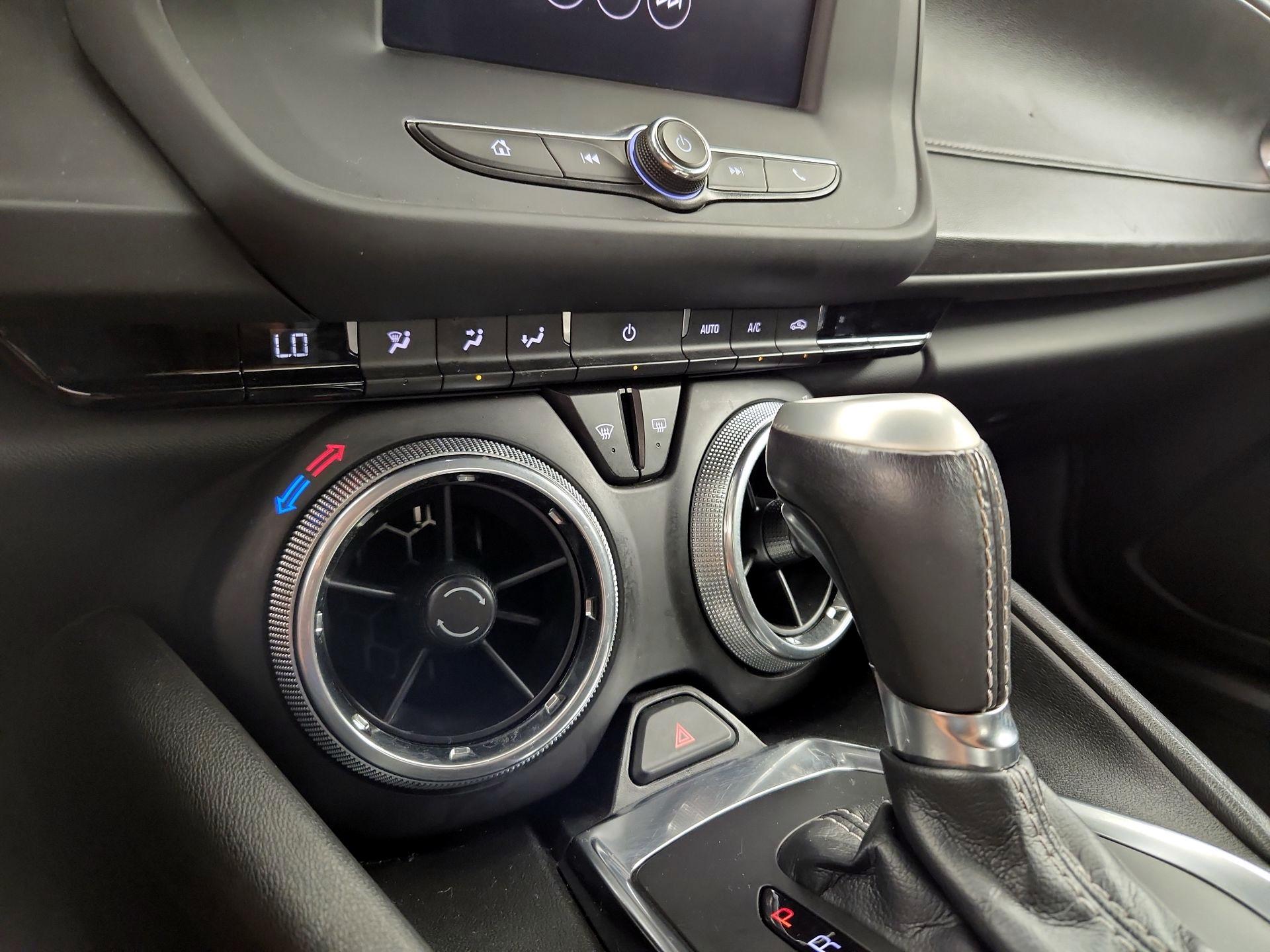 Thumbnail: 2022 Chevrolet Camaro - 16