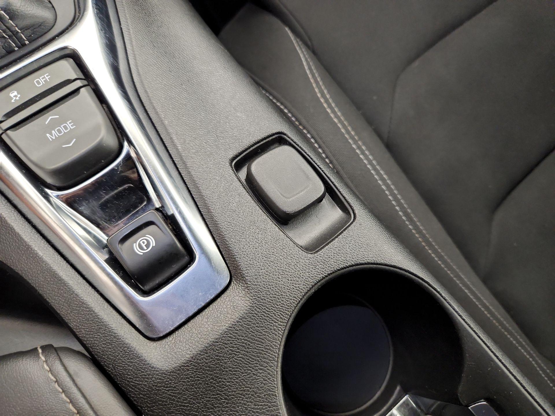 Thumbnail: 2022 Chevrolet Camaro - 18