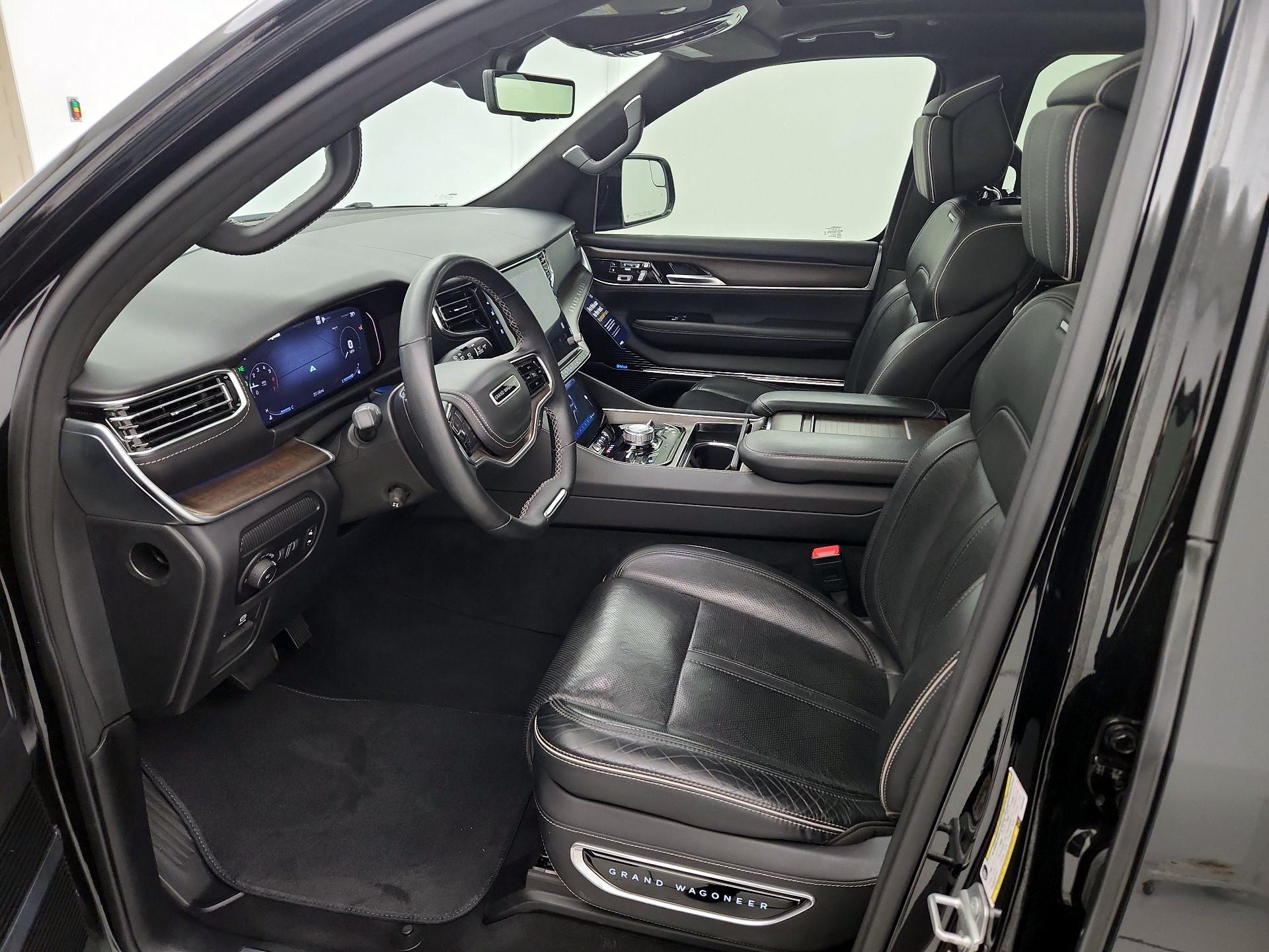 Thumbnail: 2023 Jeep Grand Wagoneer - 11