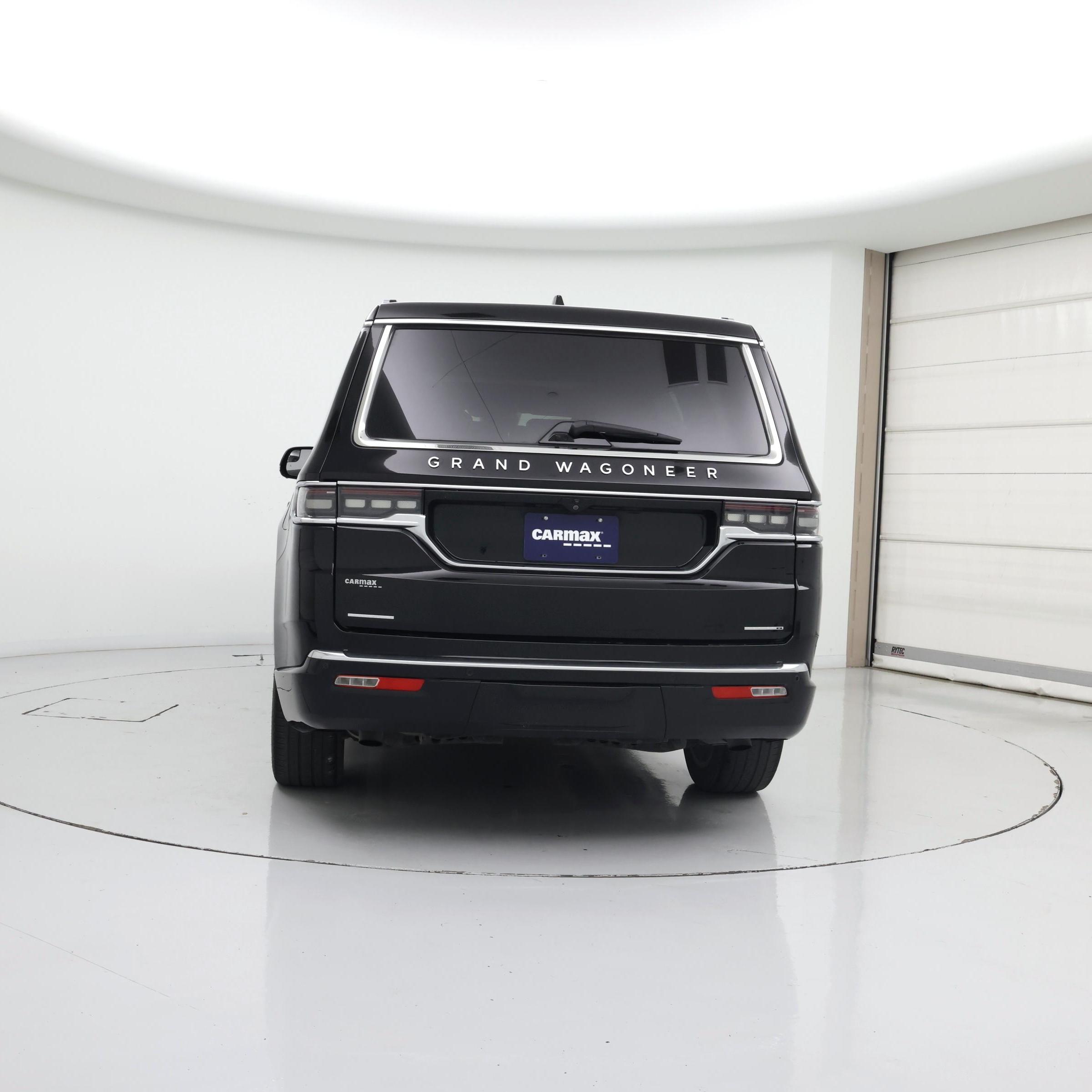 Thumbnail: 2023 Jeep Grand Wagoneer - 6