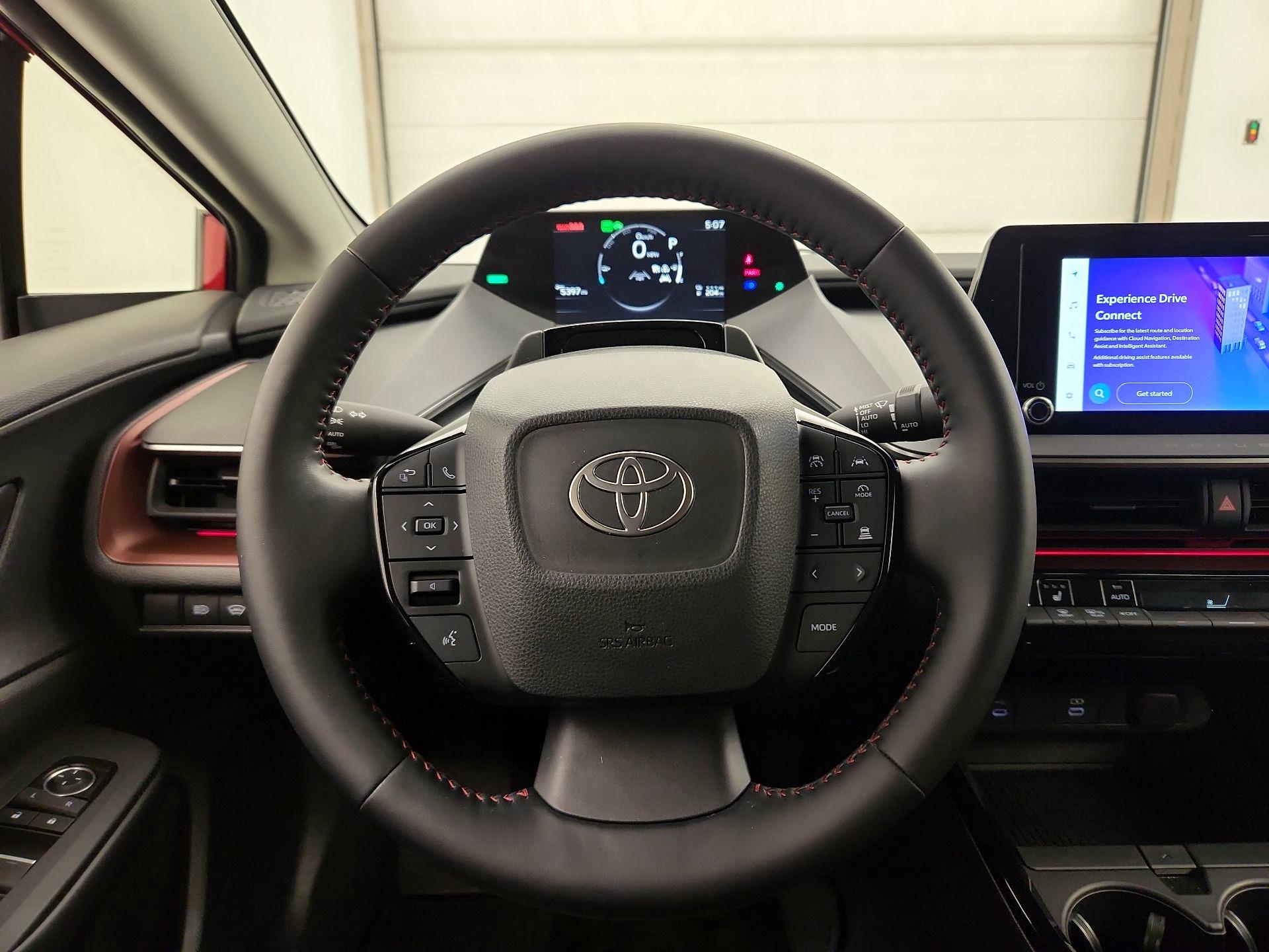 Thumbnail: 2024 Toyota Prius Prime - 10