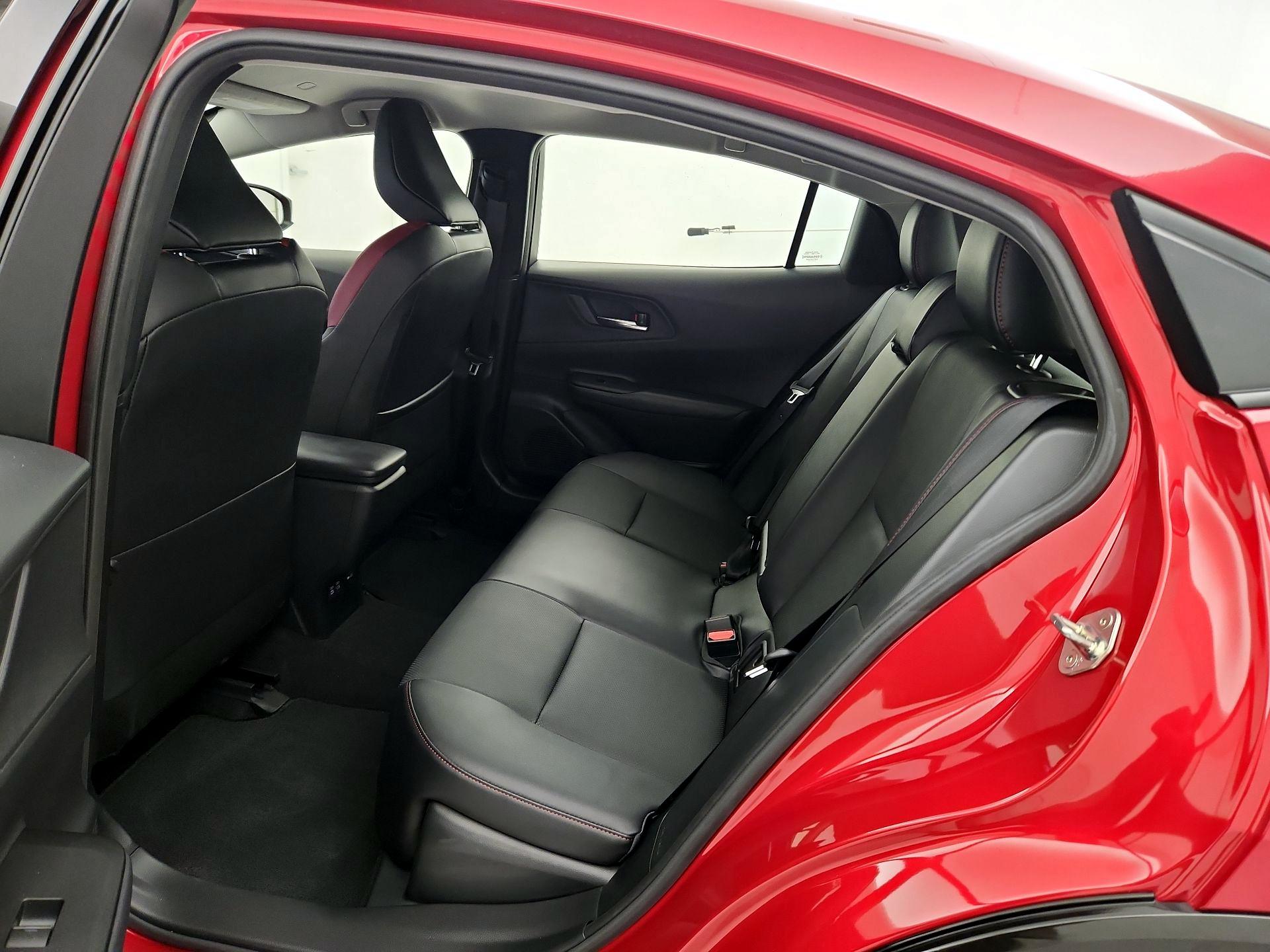 Thumbnail: 2024 Toyota Prius Prime - 19