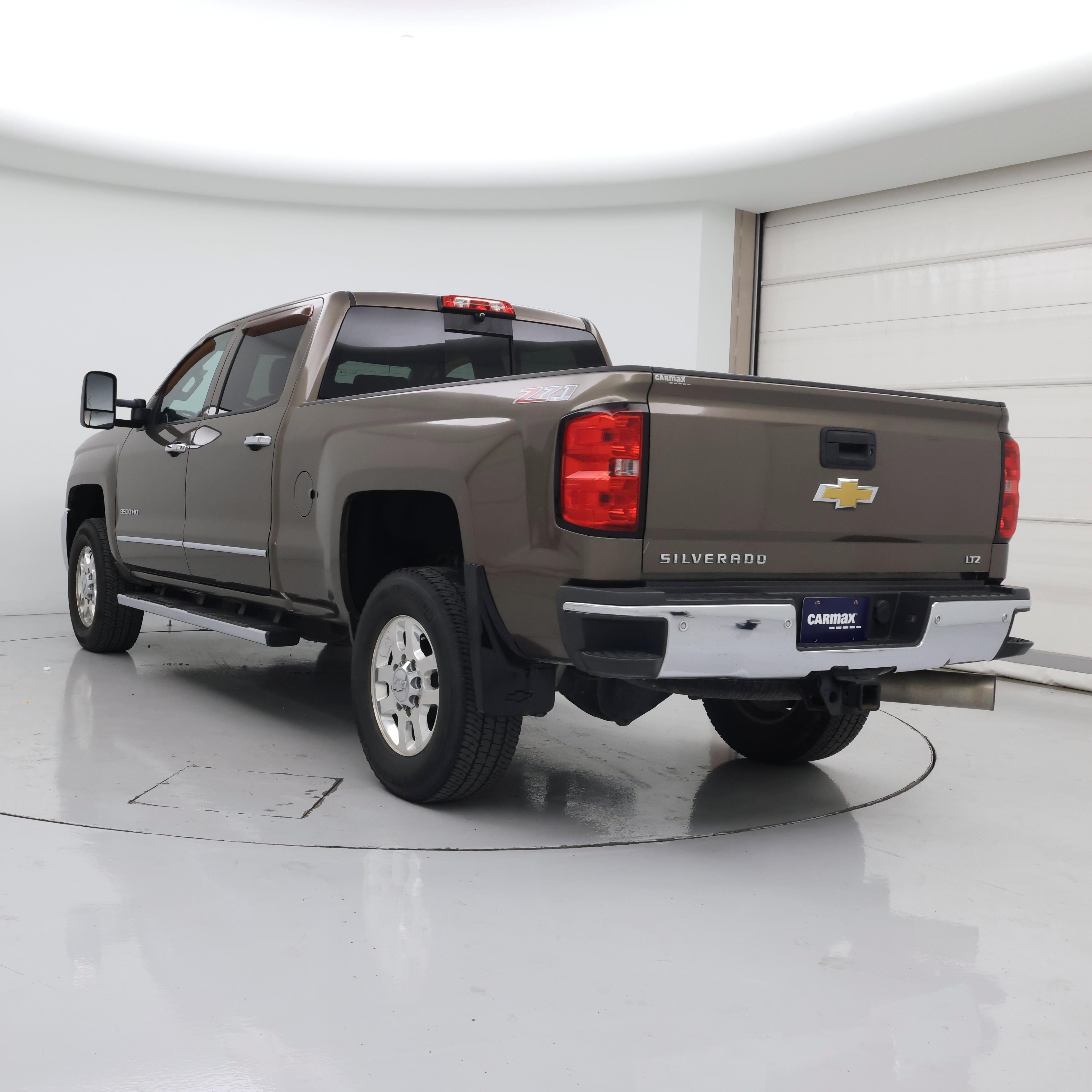 Thumbnail: 2015 Chevrolet Silverado 3500 - 2