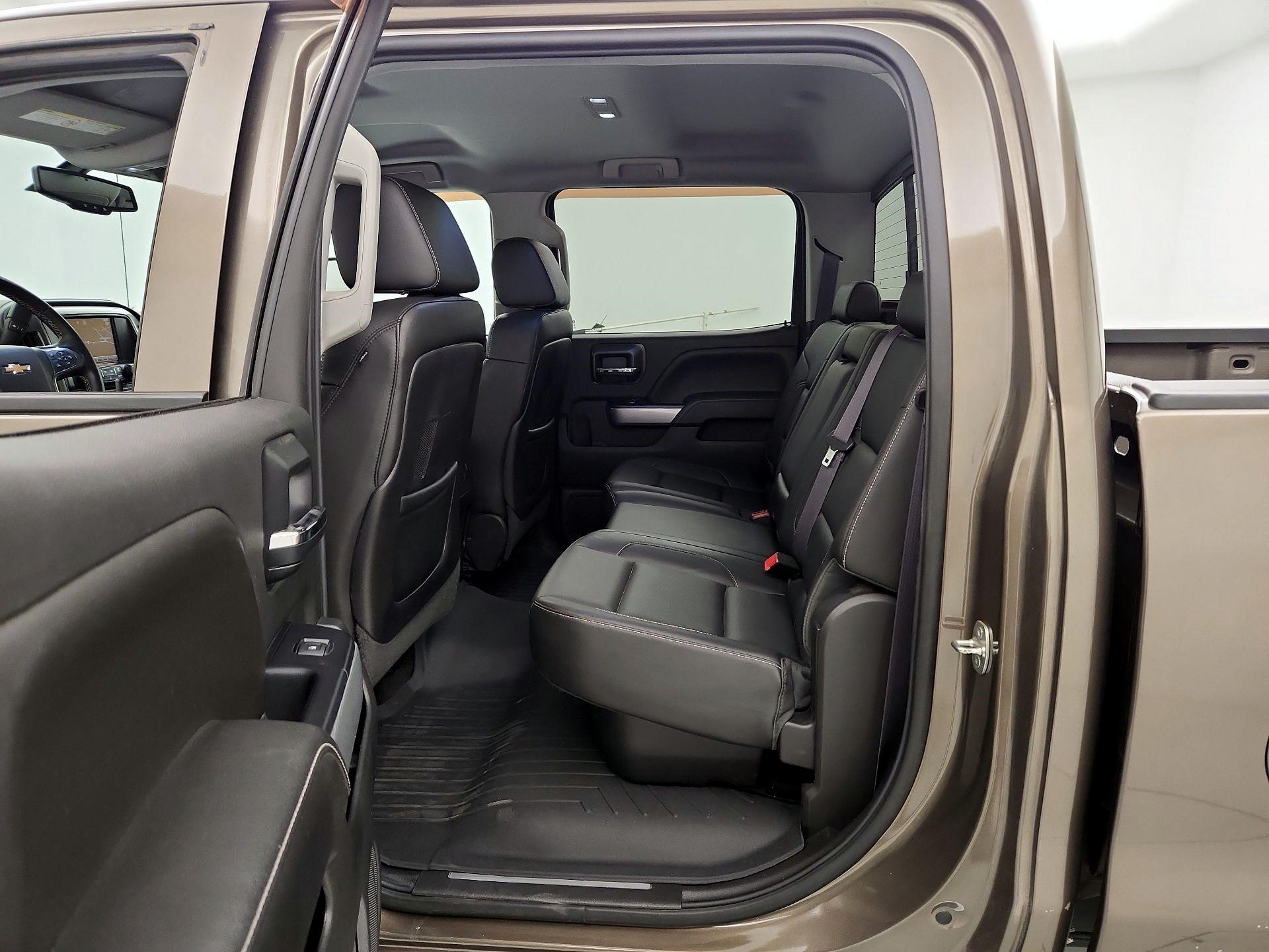 Thumbnail: 2015 Chevrolet Silverado 3500 - 20