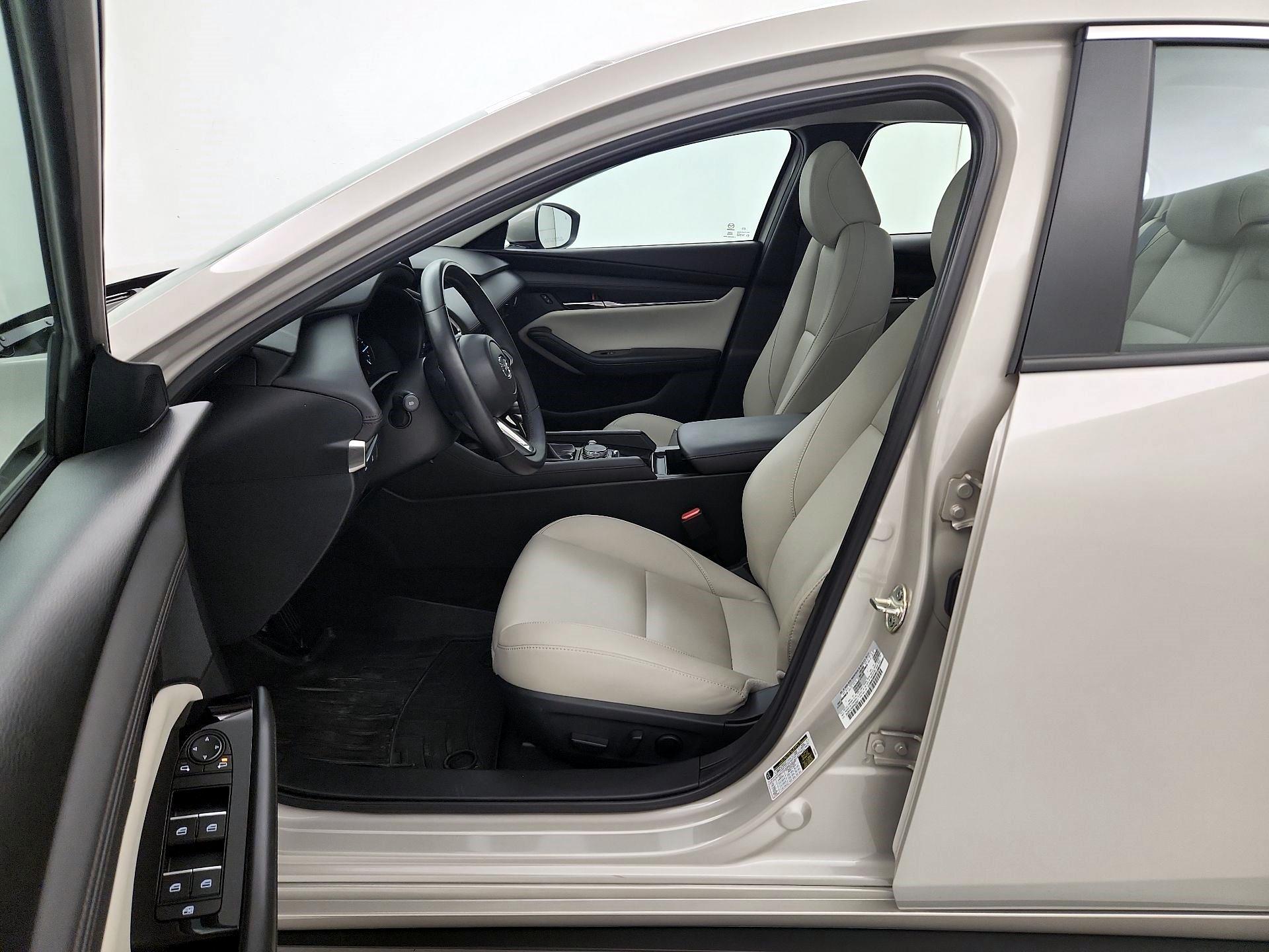 Thumbnail: 2024 Mazda Mazda3 - 9