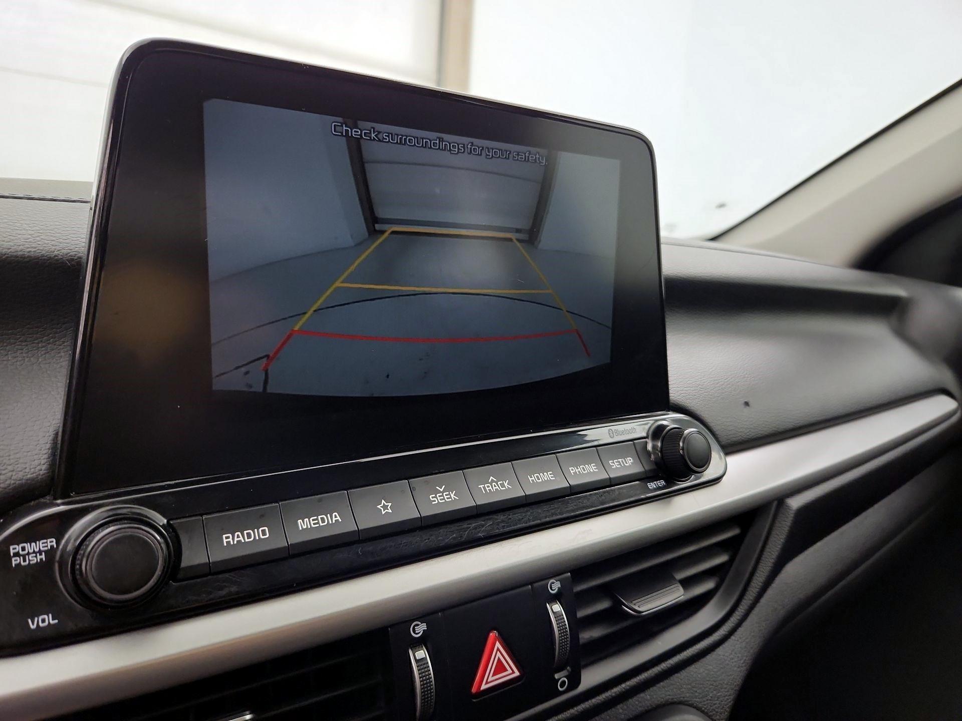 Thumbnail: 2021 Kia Forte - 14