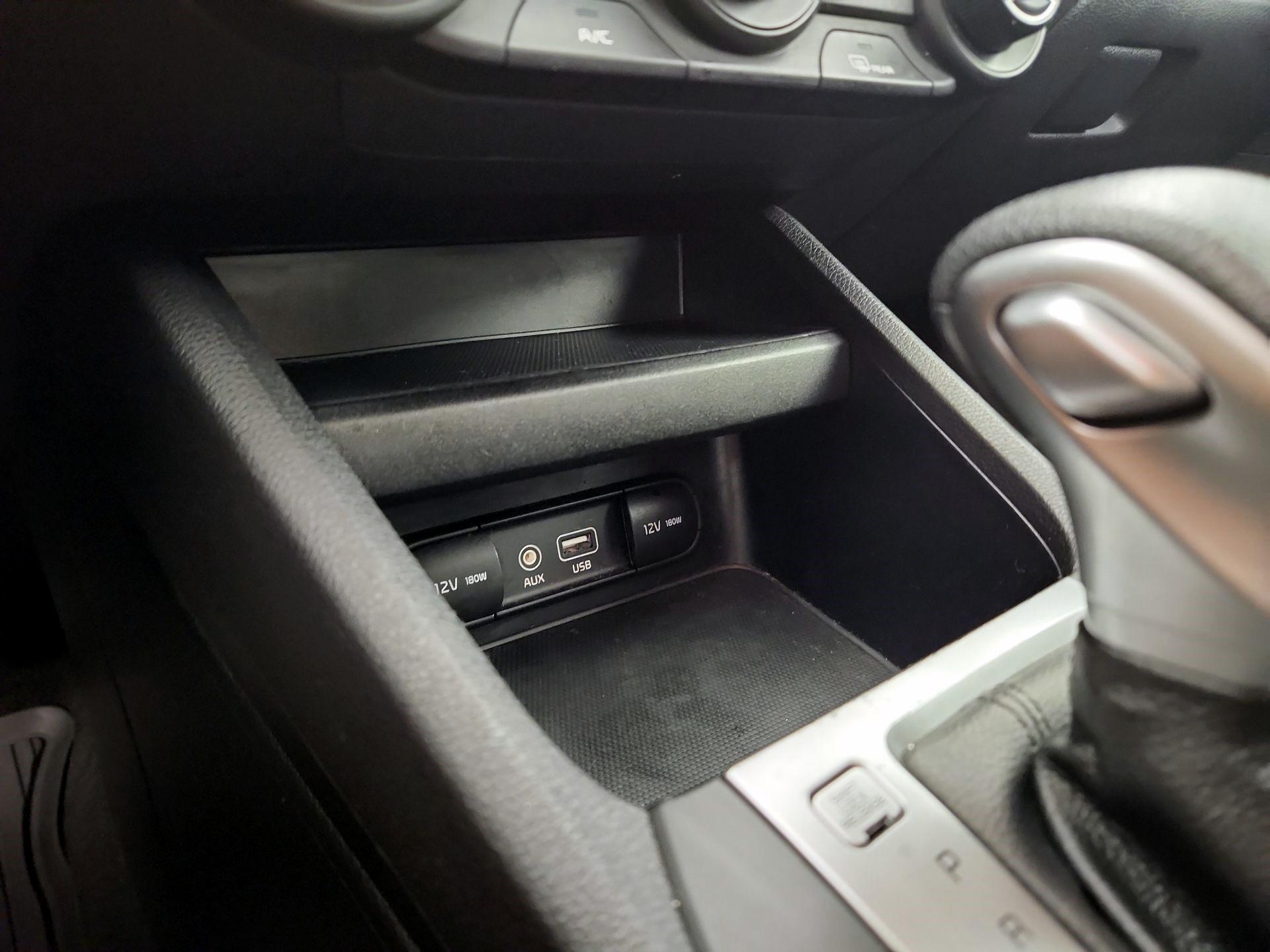 Thumbnail: 2021 Kia Forte - 18