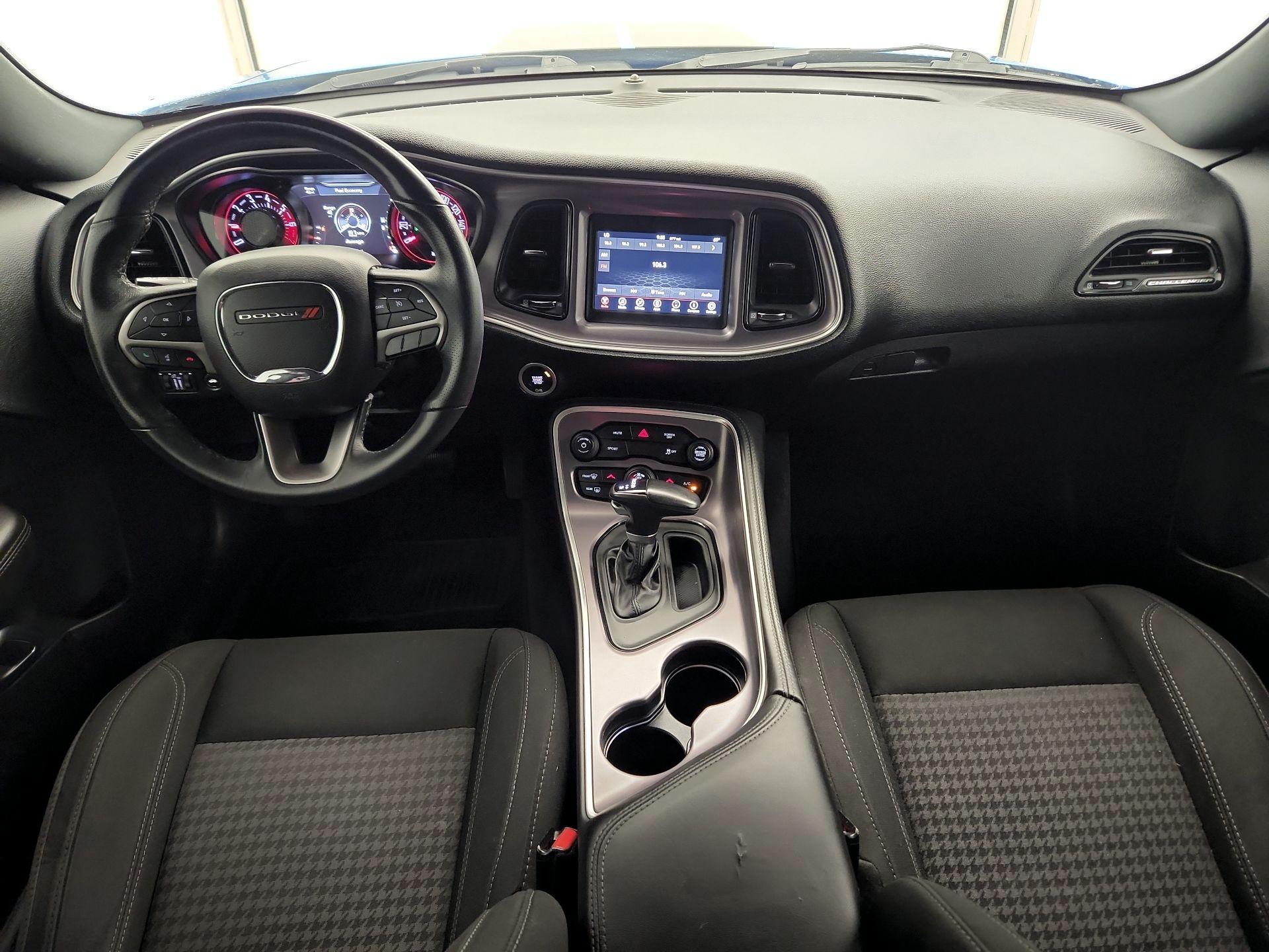 Thumbnail: 2019 Dodge Challenger - 9