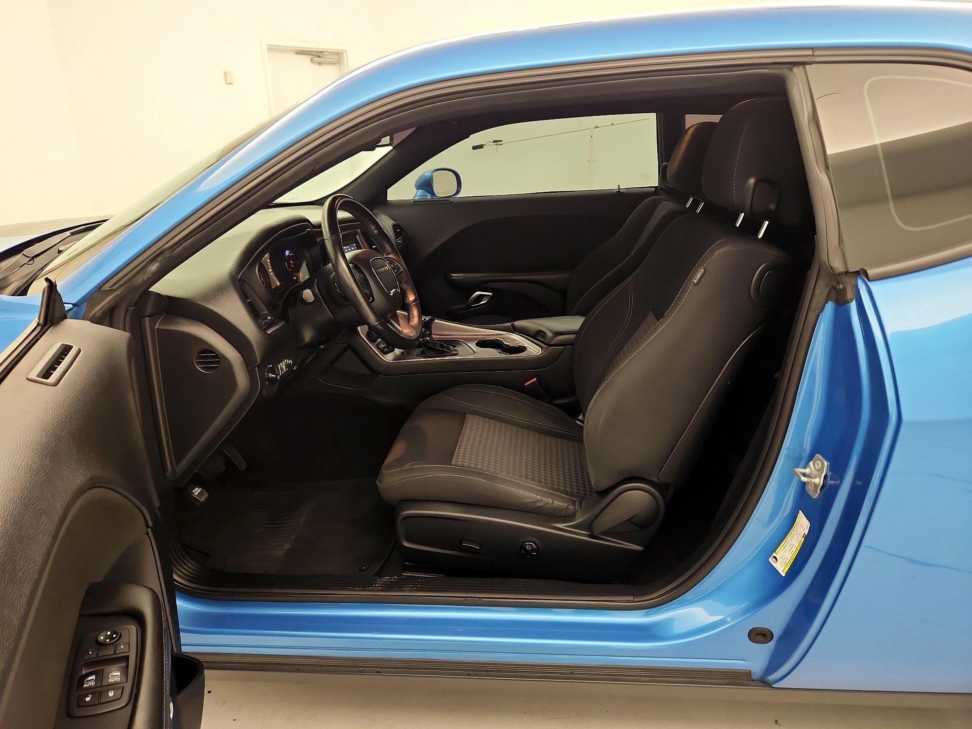 Thumbnail: 2019 Dodge Challenger - 11