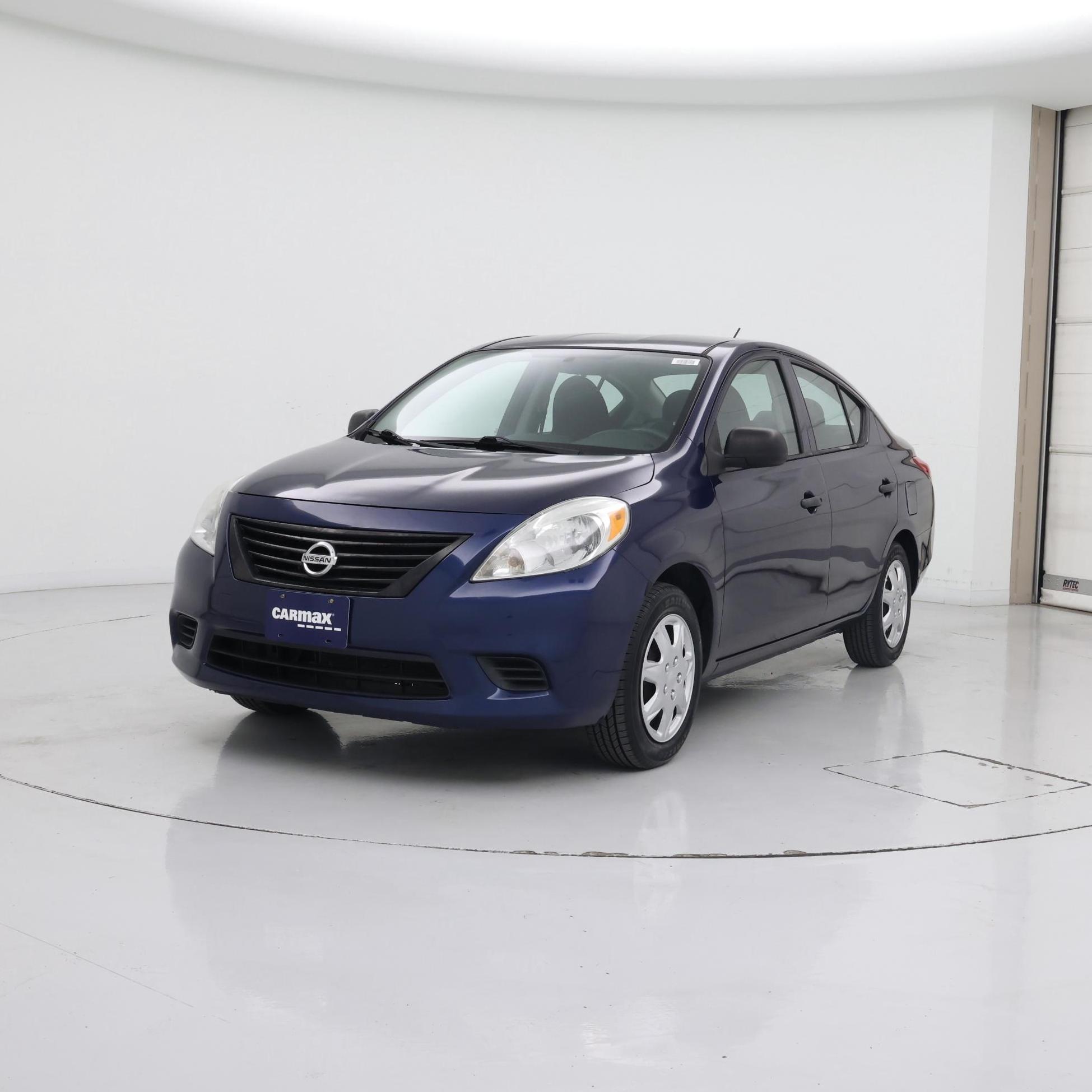 Thumbnail: 2014 Nissan Versa - 4