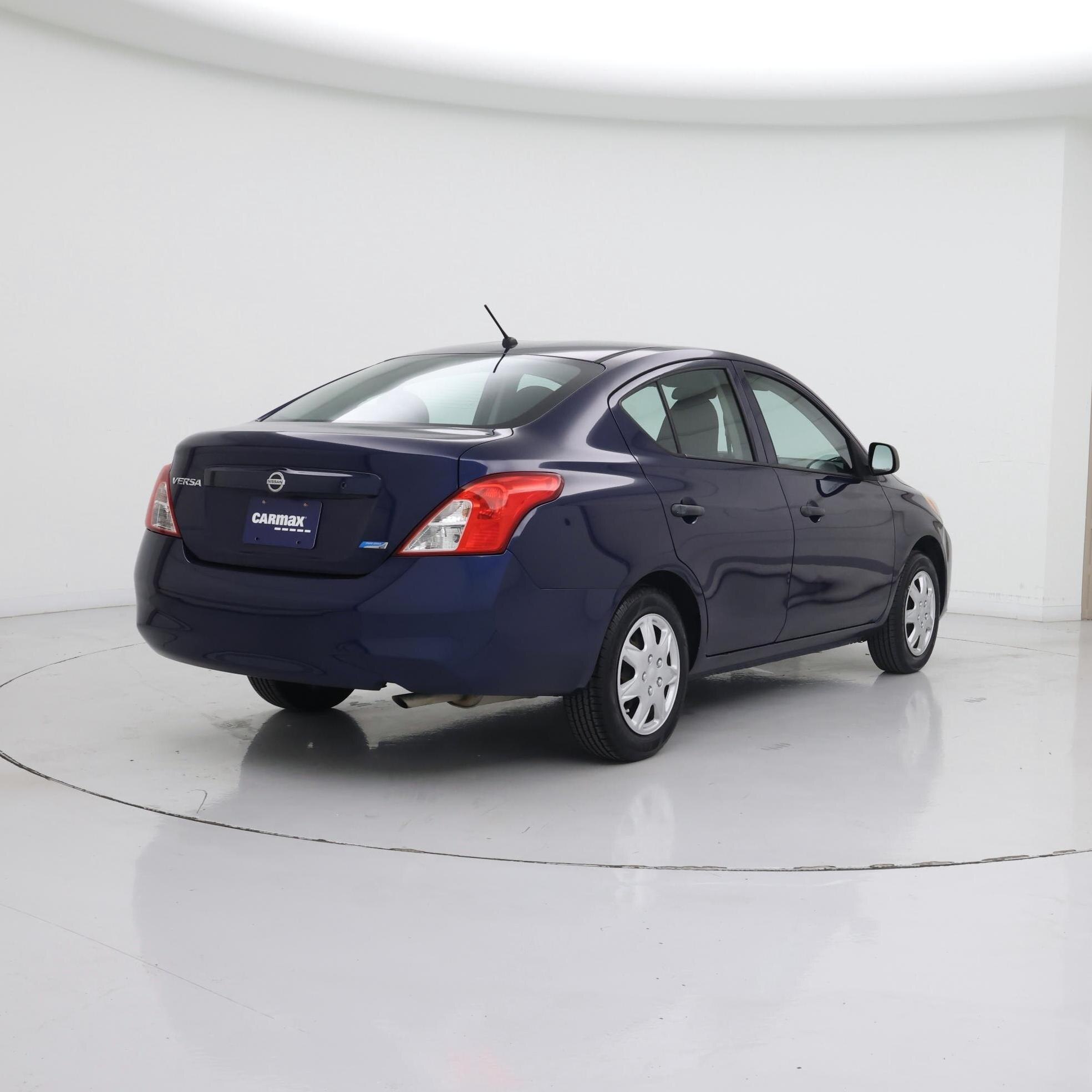 Thumbnail: 2014 Nissan Versa - 8