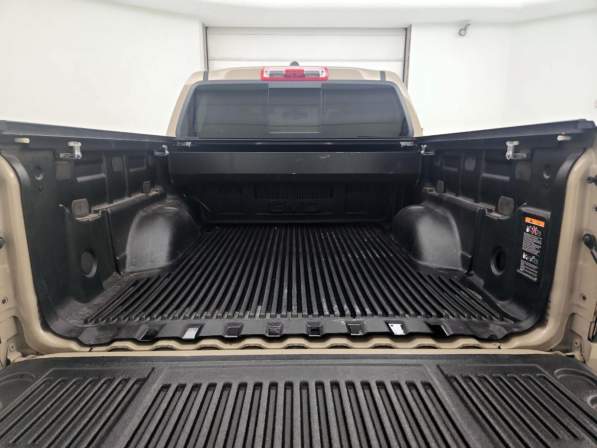 Thumbnail: 2021 GMC Canyon - 20