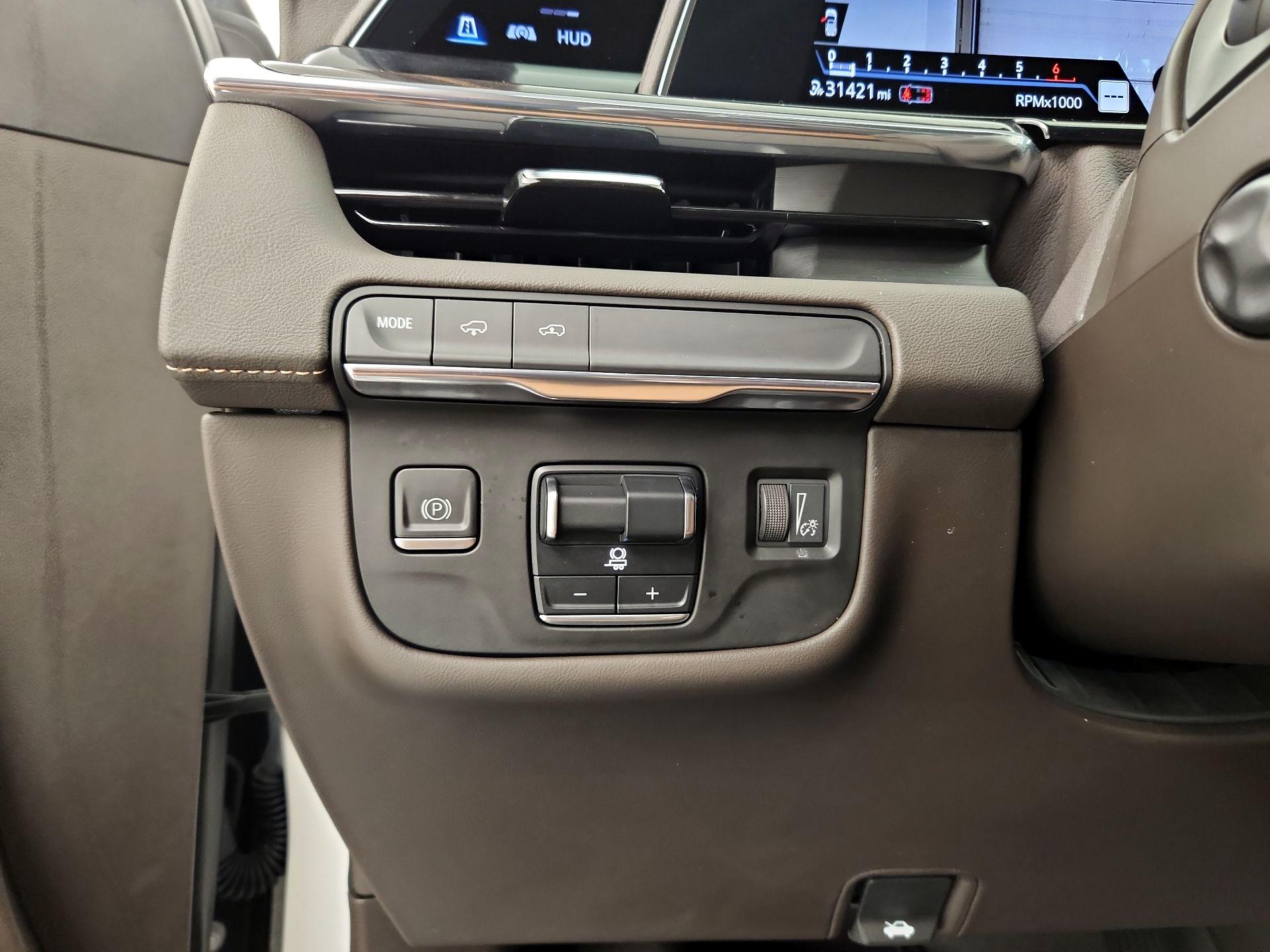 Thumbnail: 2023 Cadillac Escalade - 13