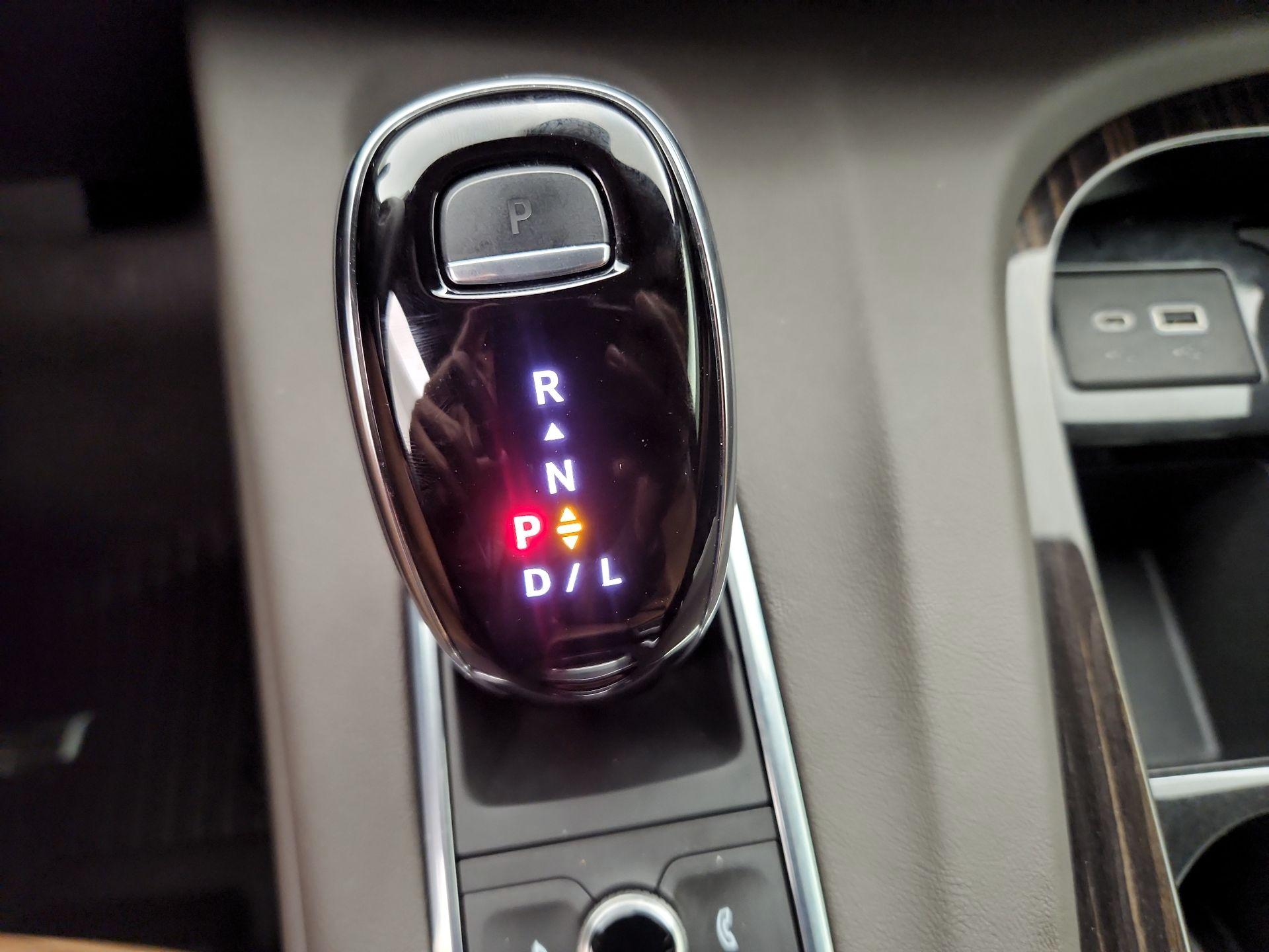 Thumbnail: 2023 Cadillac Escalade - 18