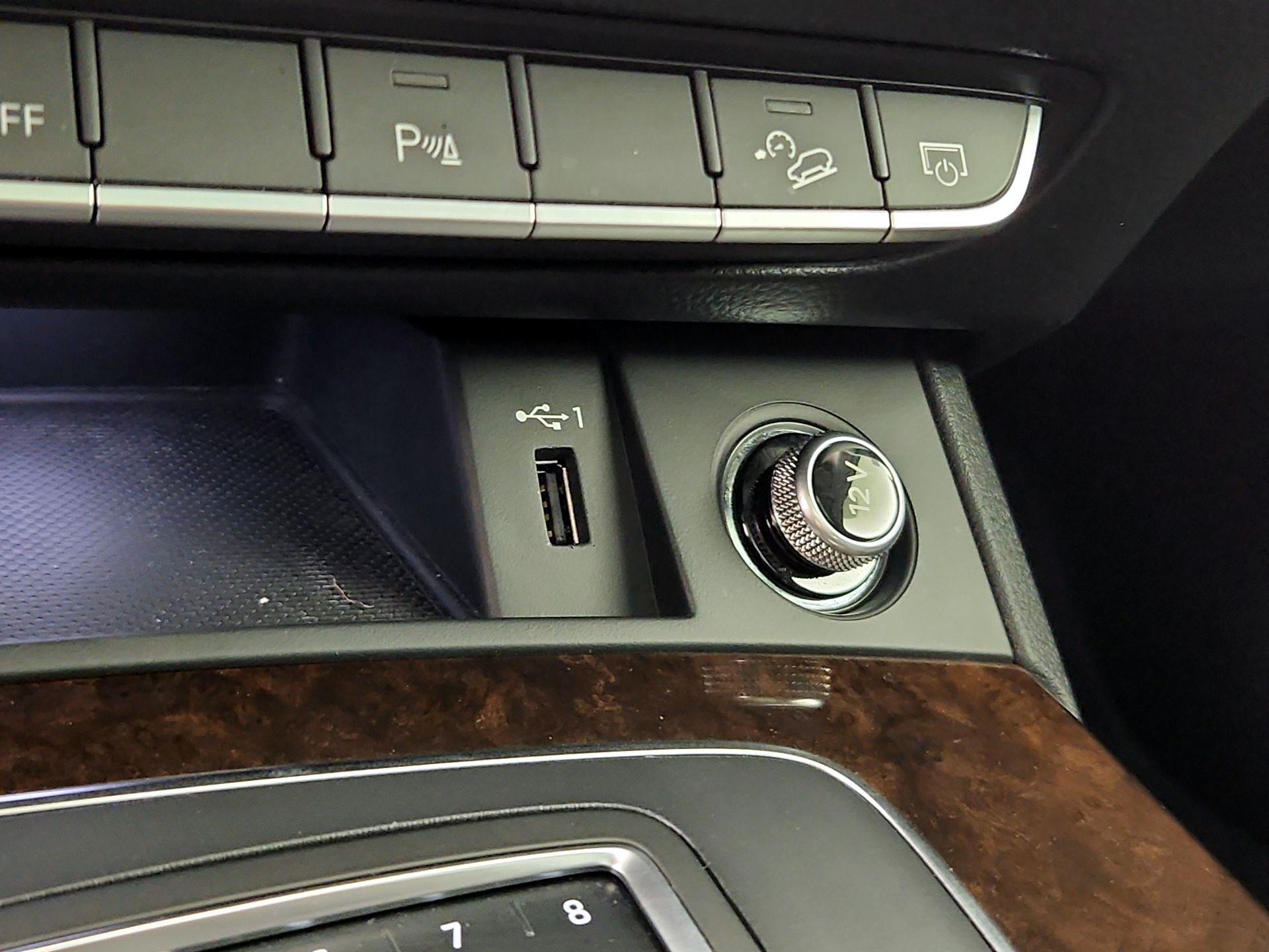 Thumbnail: 2018 Audi Q5 - 19