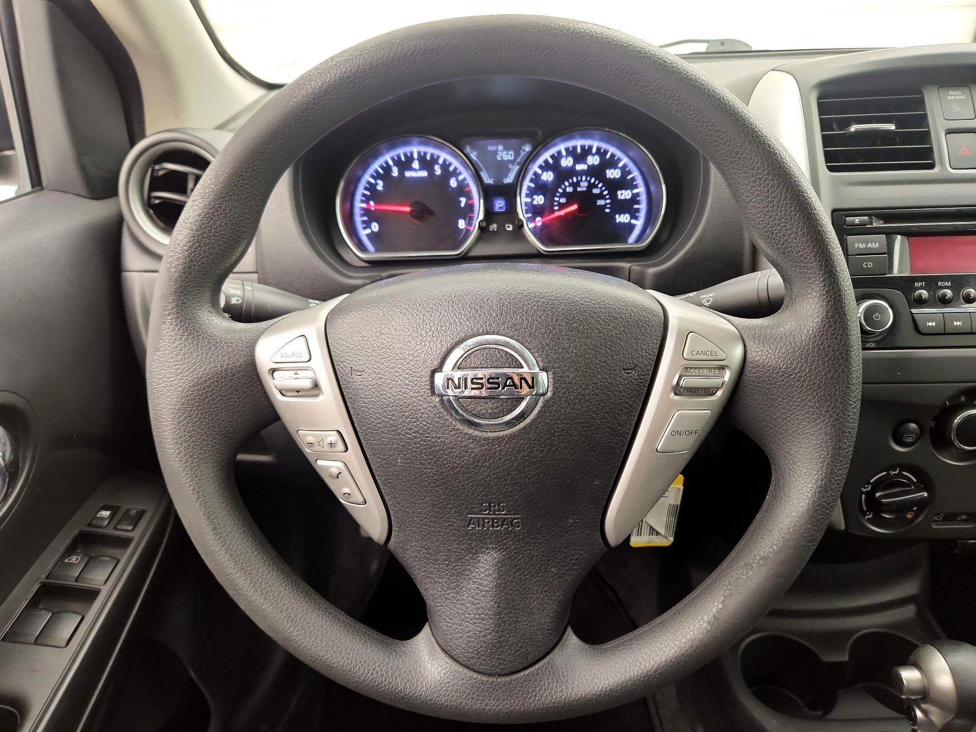 Thumbnail: 2015 Nissan Versa - 10