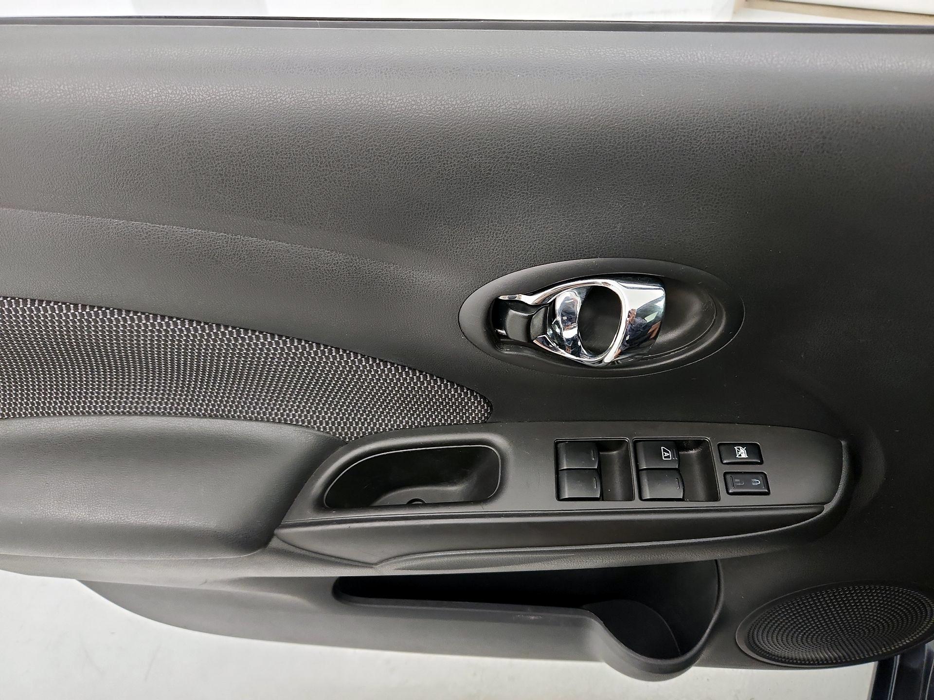 Thumbnail: 2015 Nissan Versa - 12