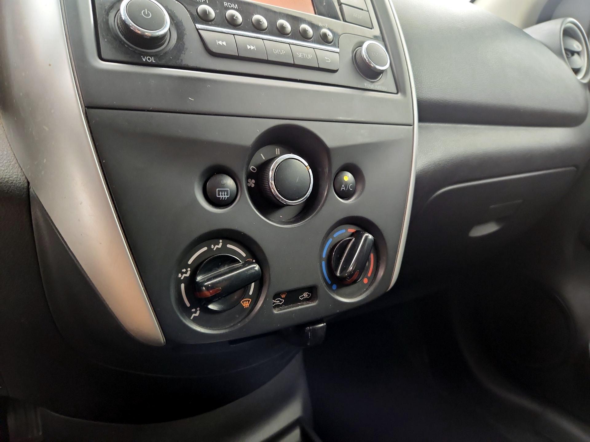 Thumbnail: 2015 Nissan Versa - 15