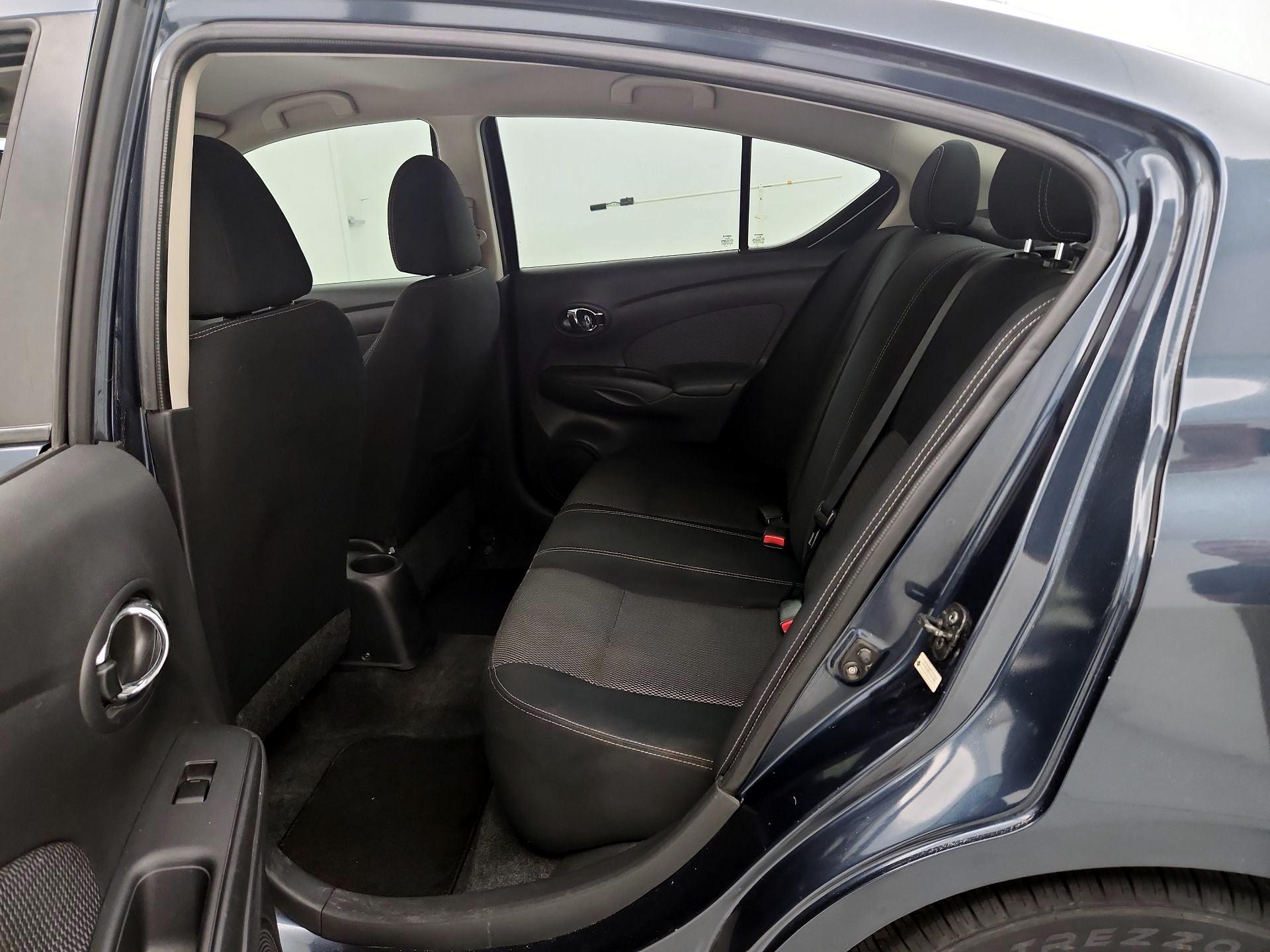 Thumbnail: 2015 Nissan Versa - 18