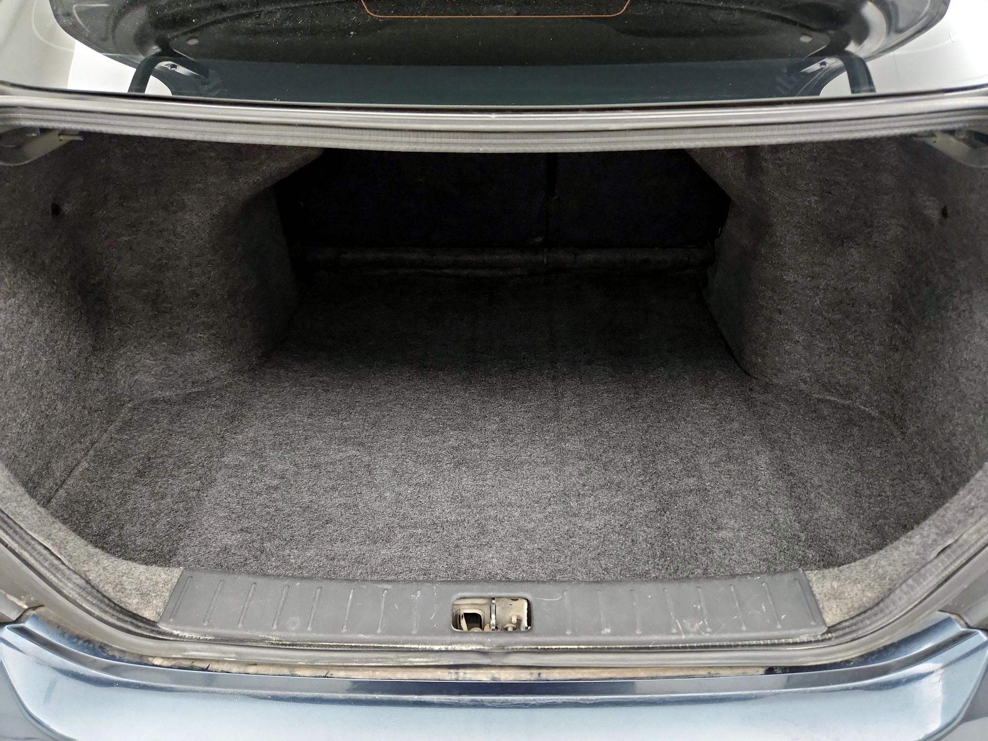 Thumbnail: 2015 Nissan Versa - 19